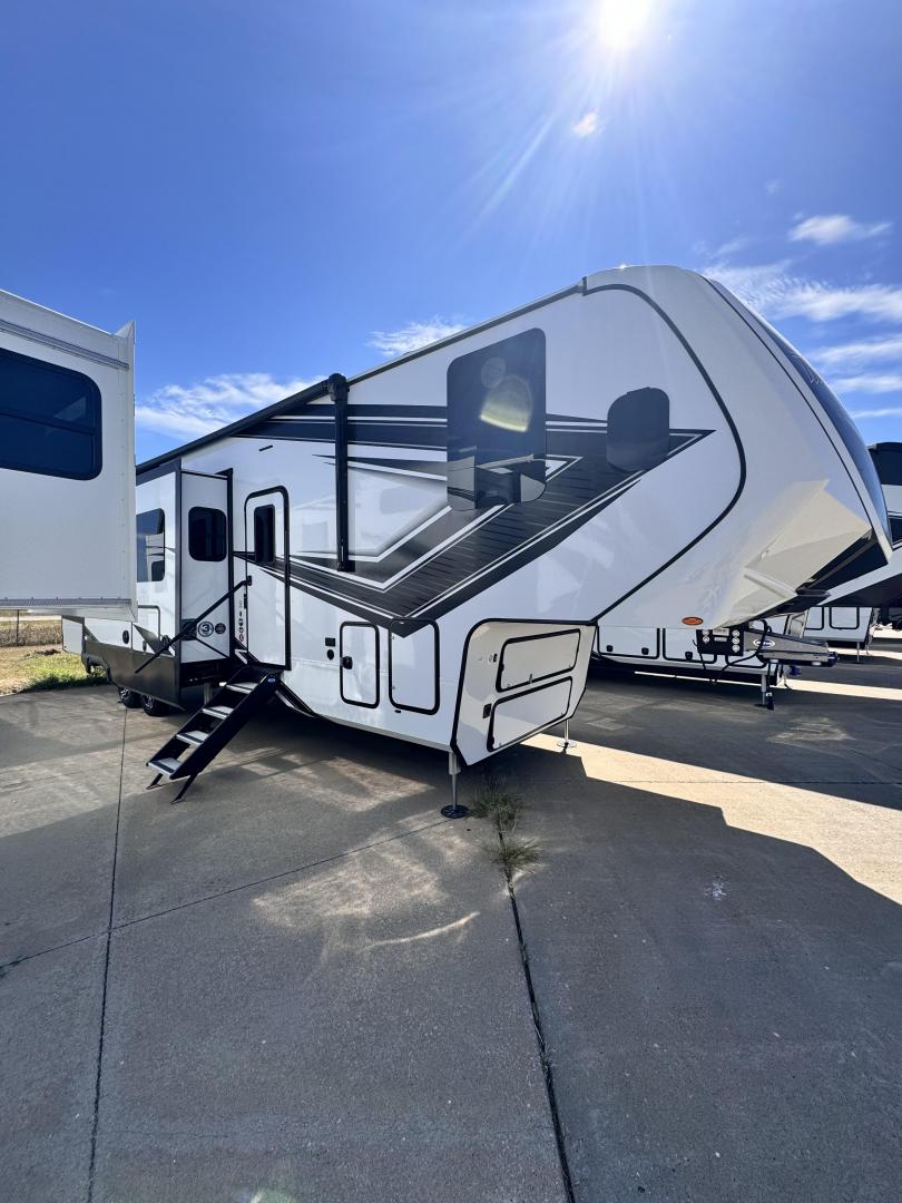 NEW 2025 Grand Design Momentum M-Class 344M - Four Seasons RV