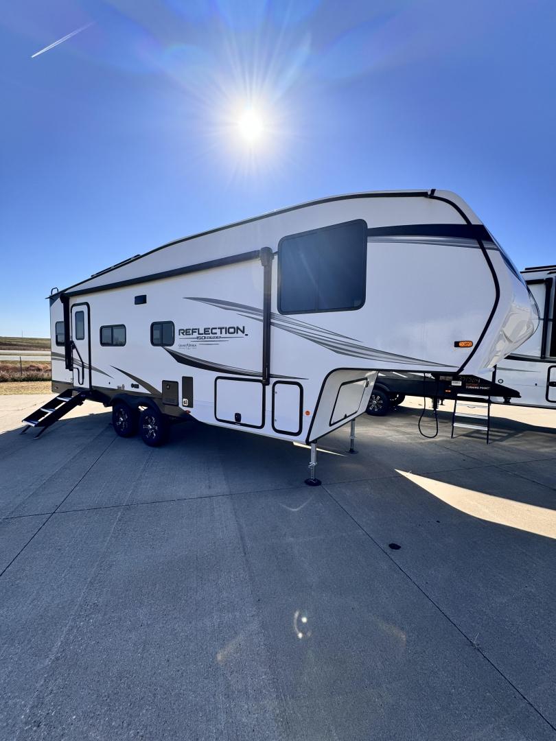 NEW 2025 Grand Design Reflection 150 Series 260RD - Four Seasons RV
