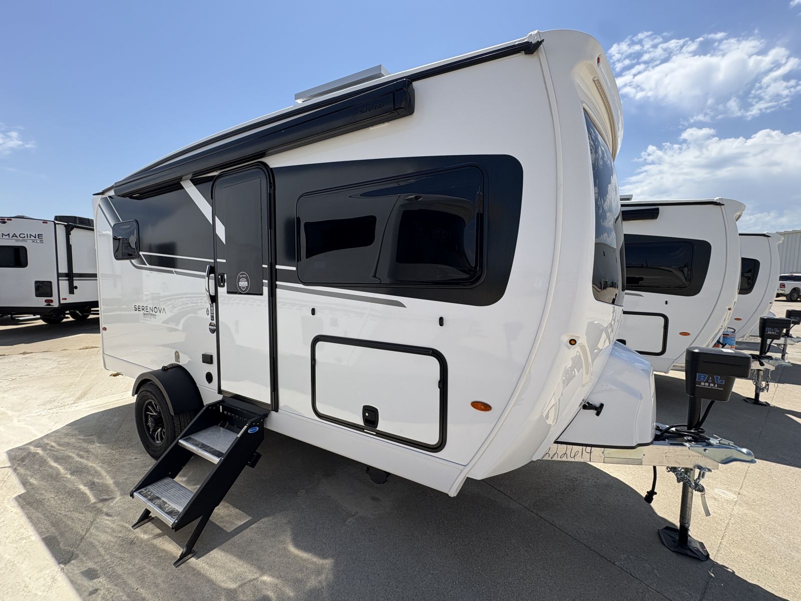 NEW 2026 Grand Design SERENOVA 150HL - Four Seasons RV