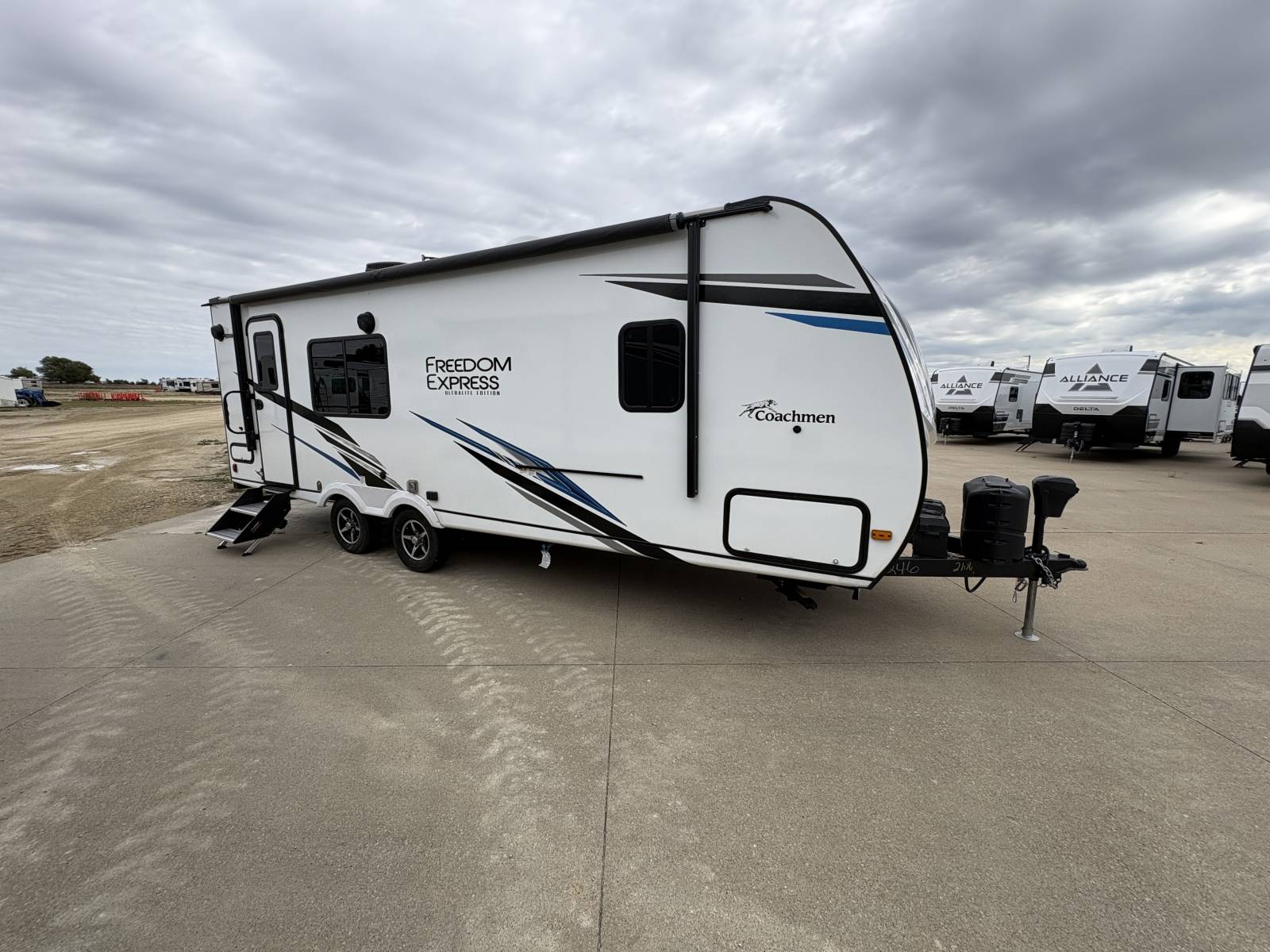 USED 2022 Coachmen FREEDOM EXPRESS 246RKS - Four Seasons RV
