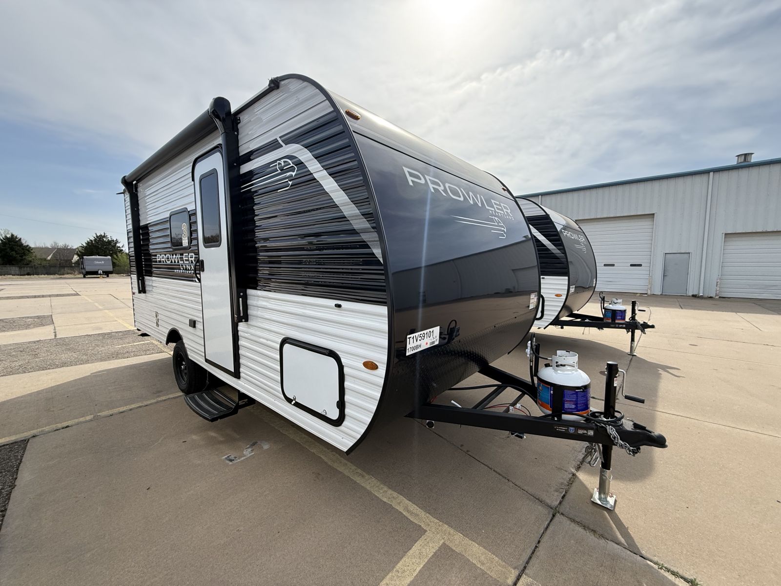 NEW 2026 Heartland PROWLER 1700BH - Four Seasons RV