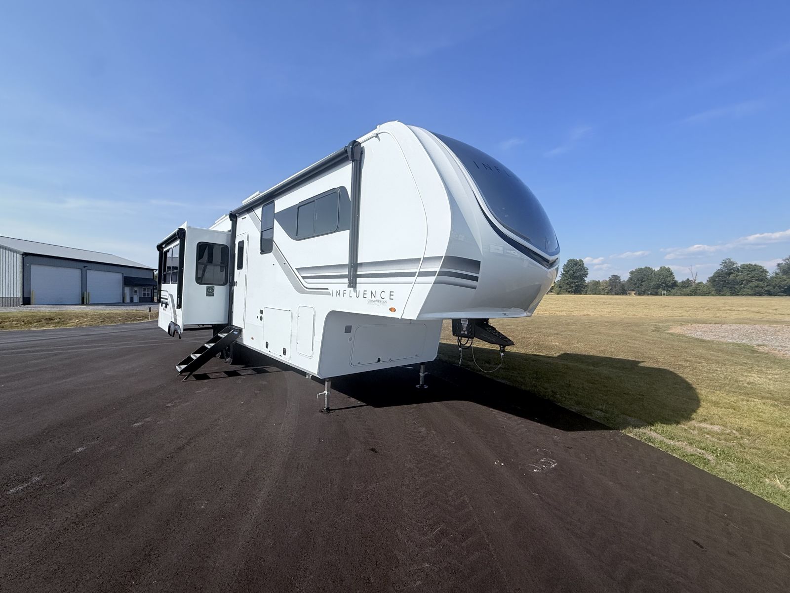 NEW 2026 Grand Design Influence 3003RL - Adventure Camper Sales