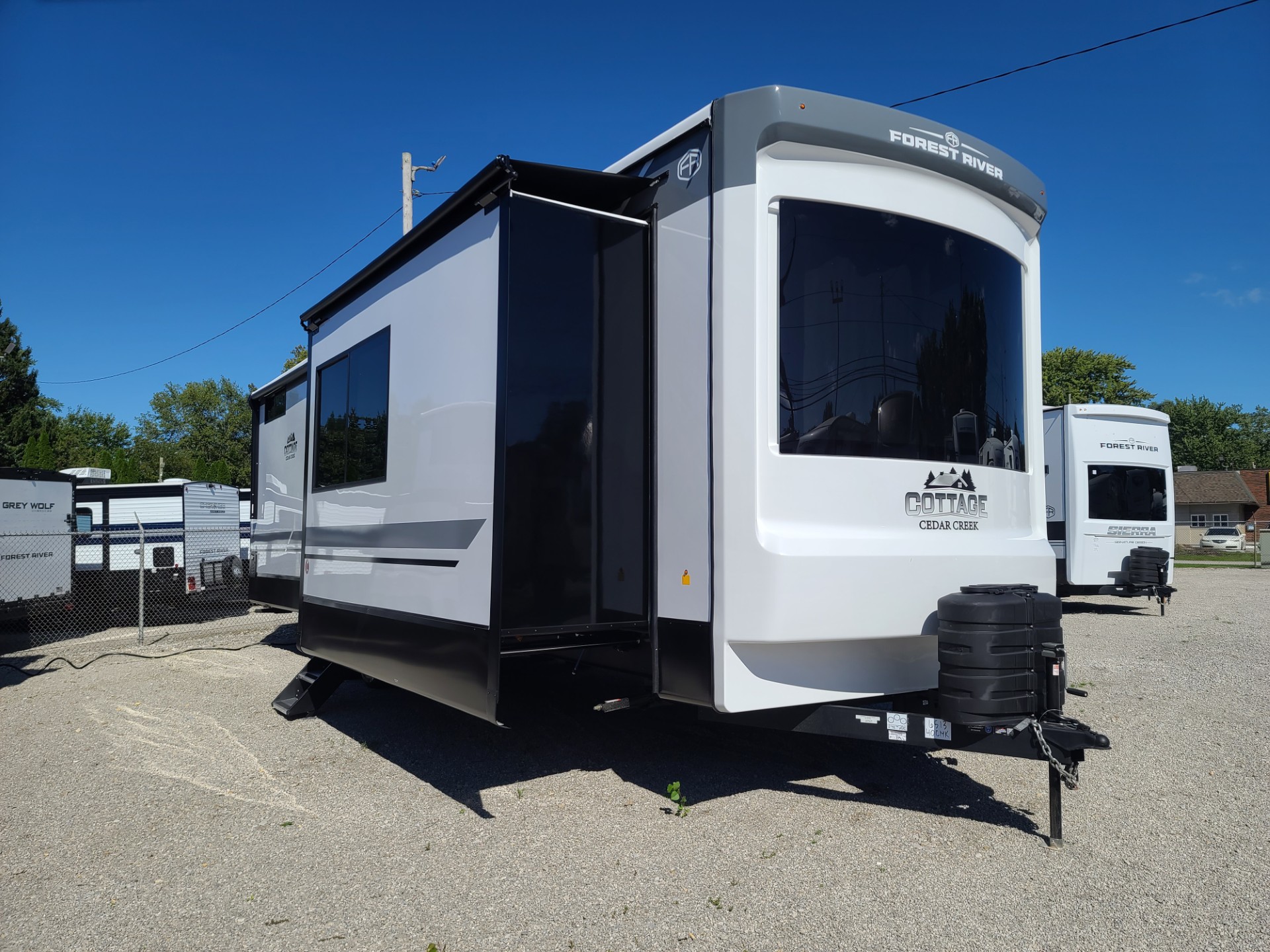 NEW 2027 Cedar Creek Cottage 40CMK - All American Coach