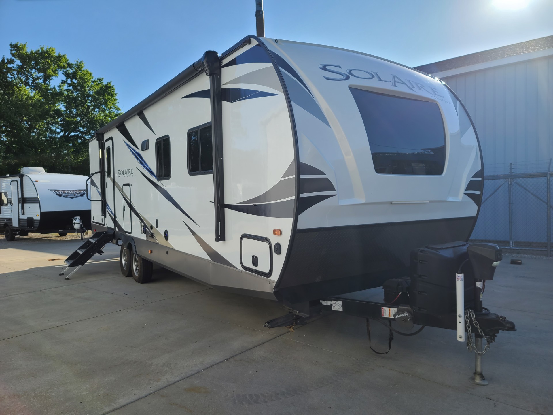 USED 2020 Palomino Solaire 258RBSS - All American Coach