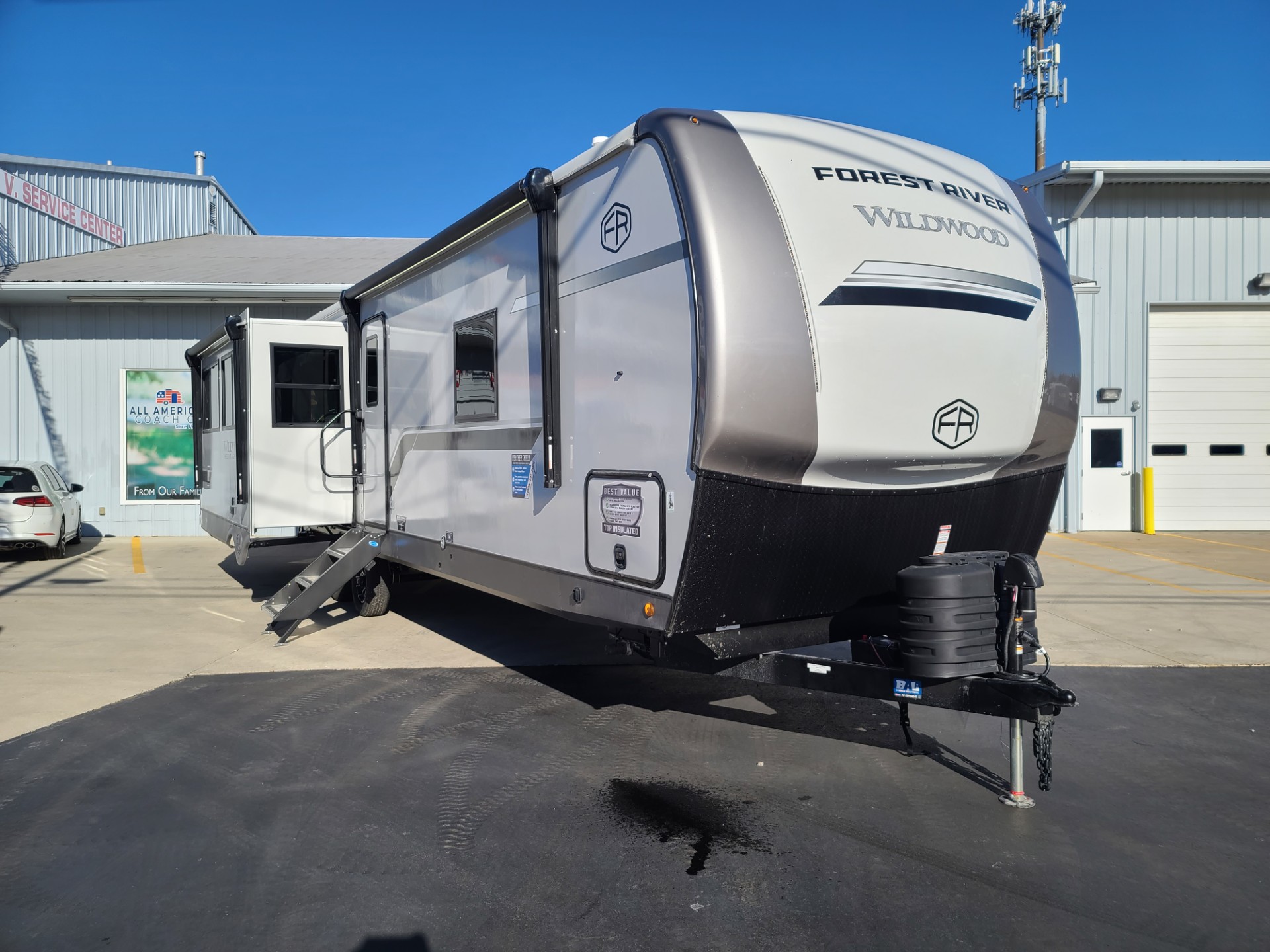 NEW 2026 Forest River Wildwood Heritage Glen 308RL - All American Coach