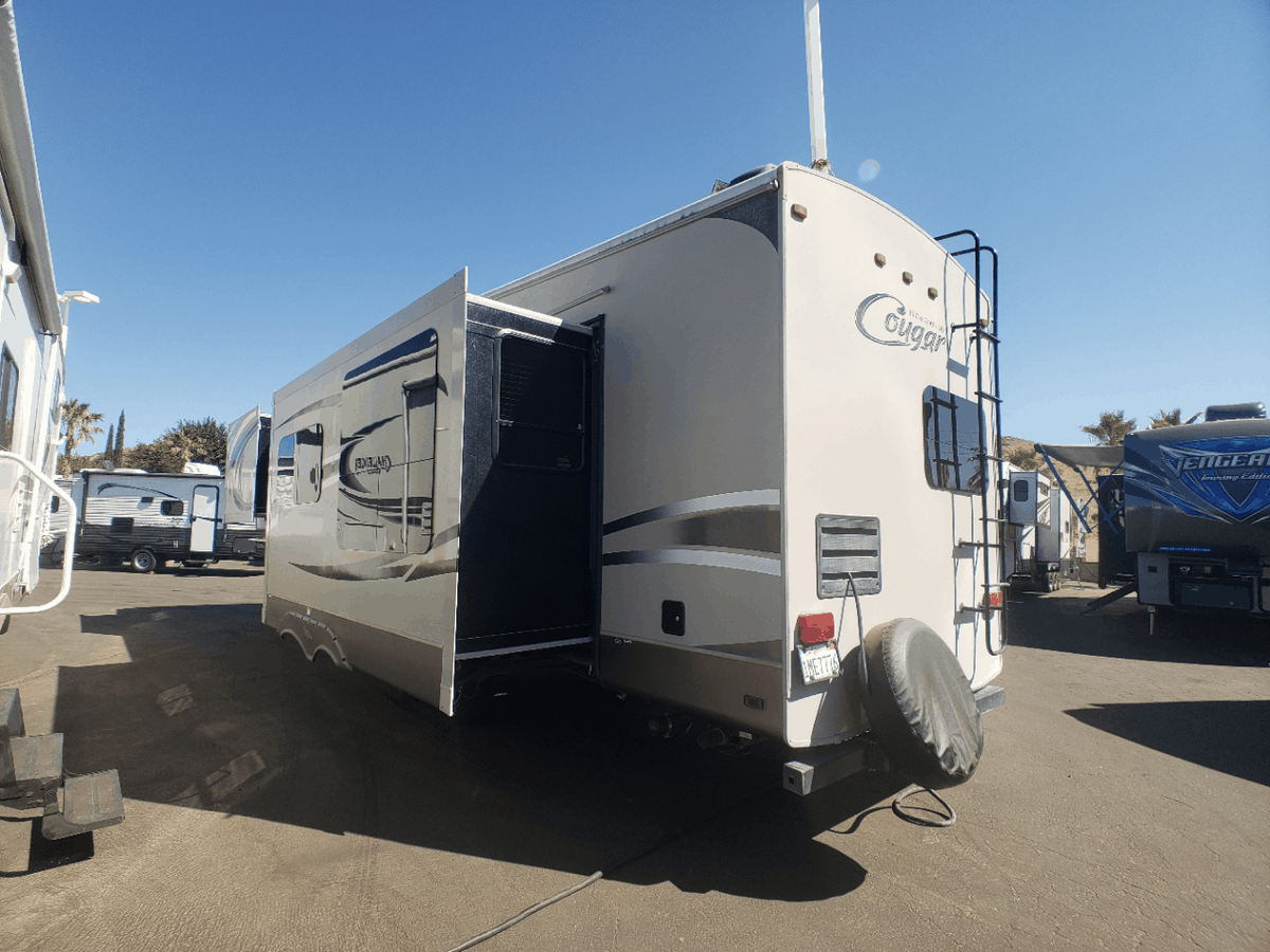 USED 2014 Keystone COUGAR HIGH COUNTRY 299RKS | Acton, CA