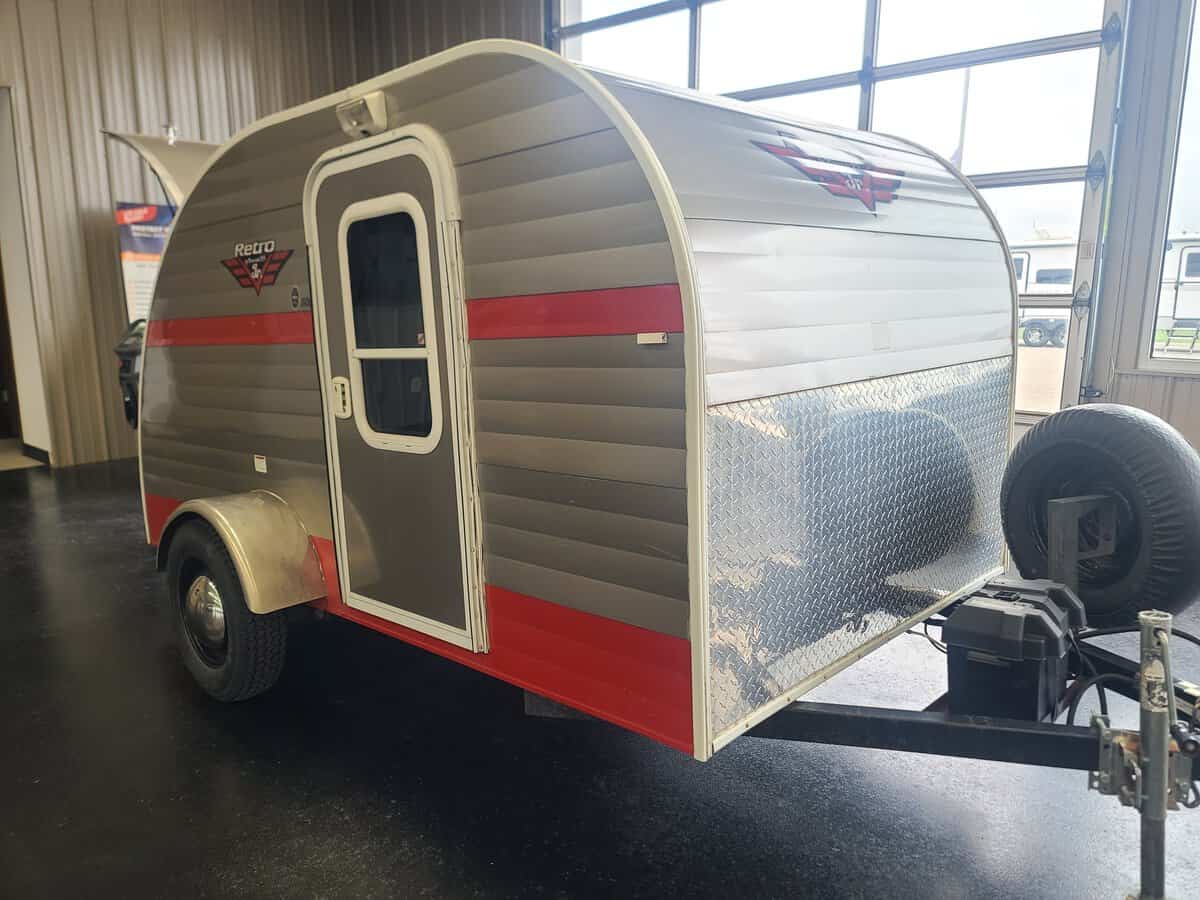 Sold used 2017 riverside rv retro 509 evansville in