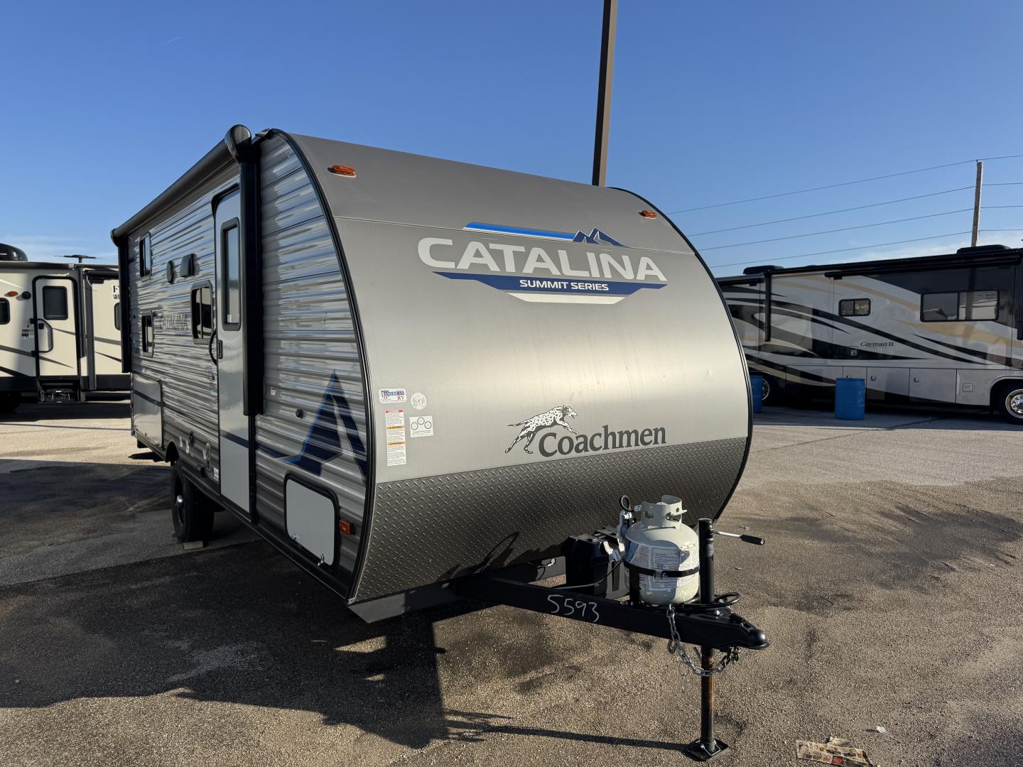 USED 2023 Coachmen CATALINA SUMMIT 184BHS