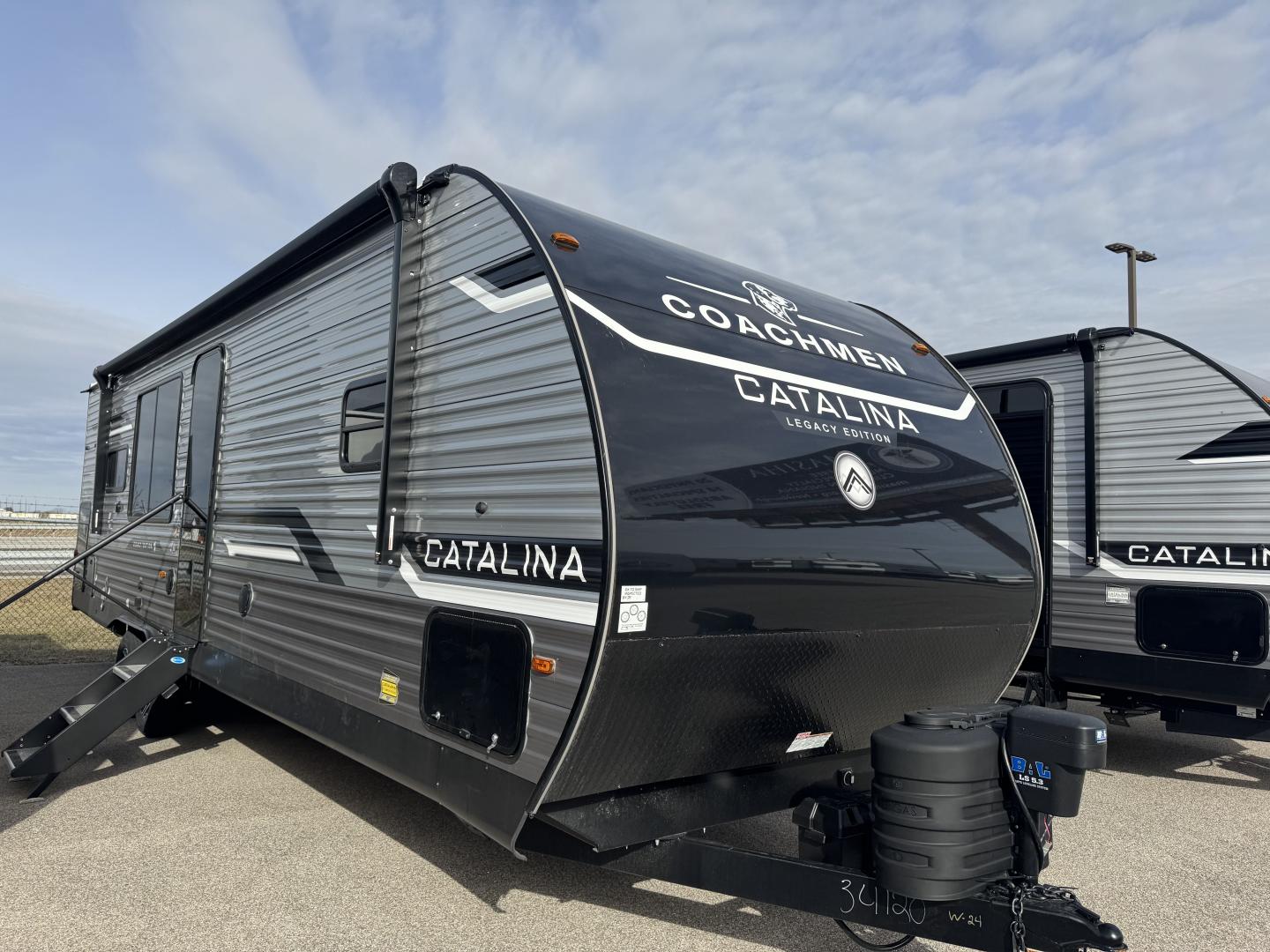 NEW 2025 Coachmen CATALINA 283RKSLE