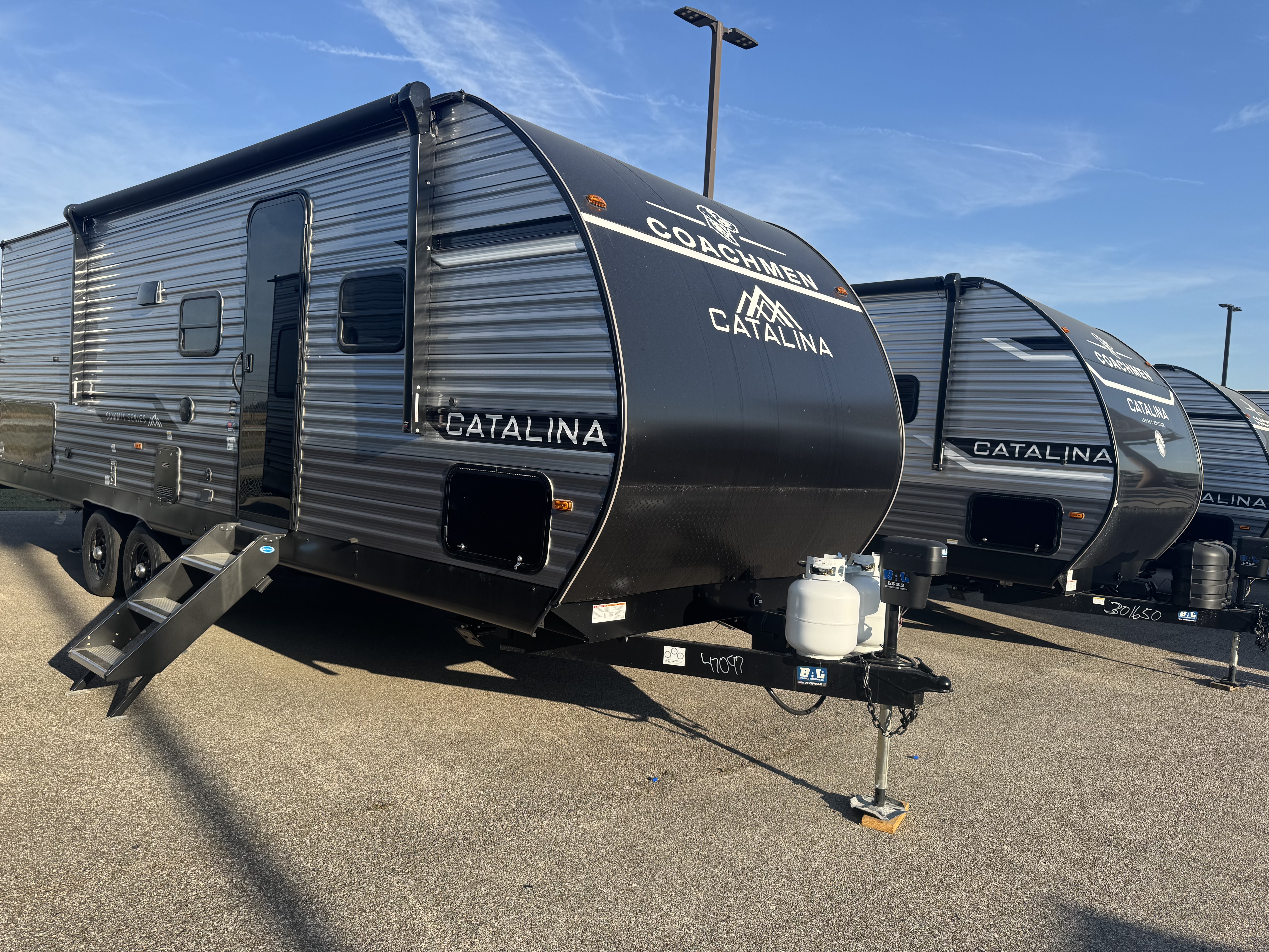 NEW 2026 Coachmen CATALINA SUMMIT 261BHS