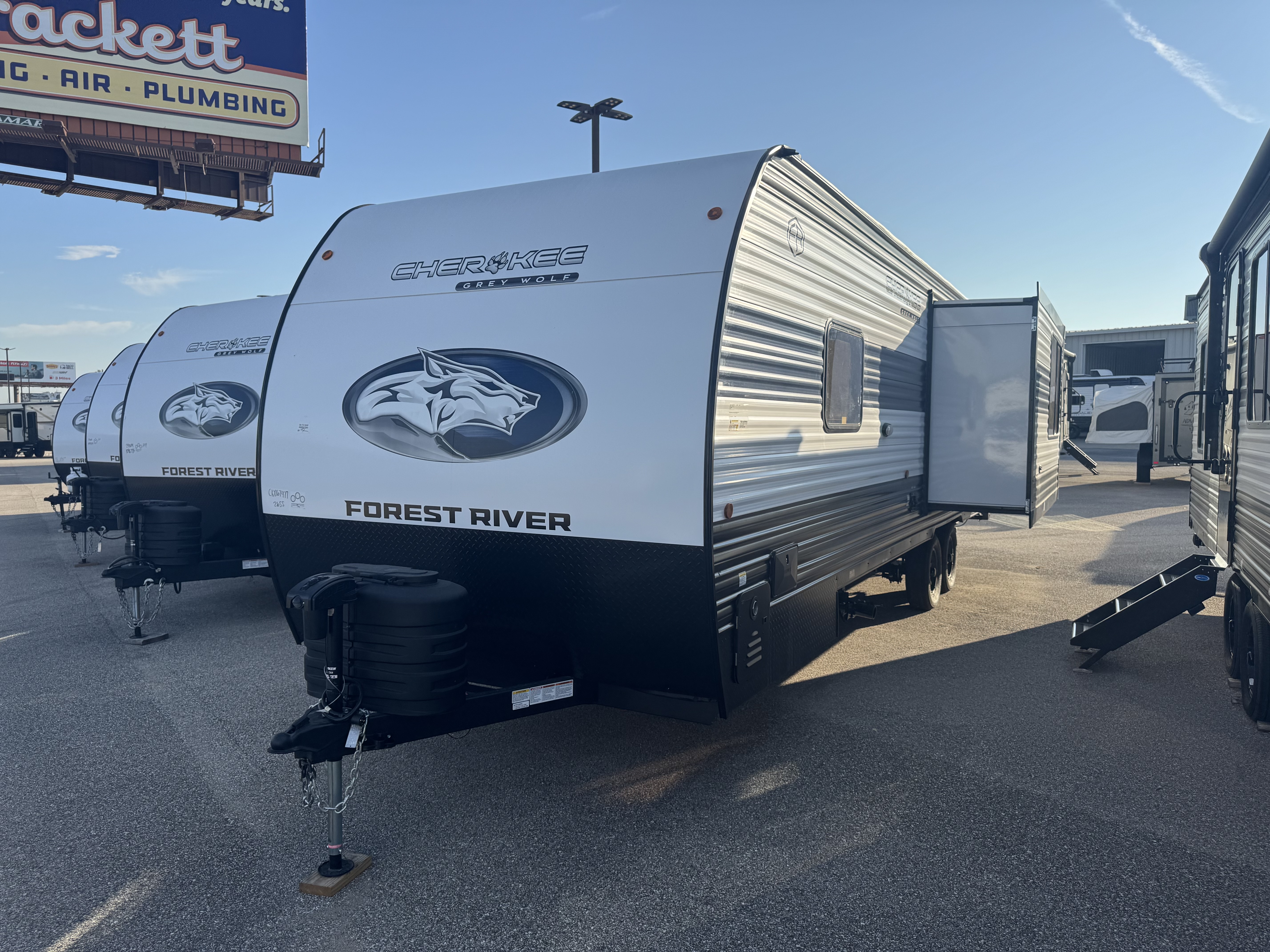 NEW 2026 Forest River CHEROKEE GREY WOLF 26SS