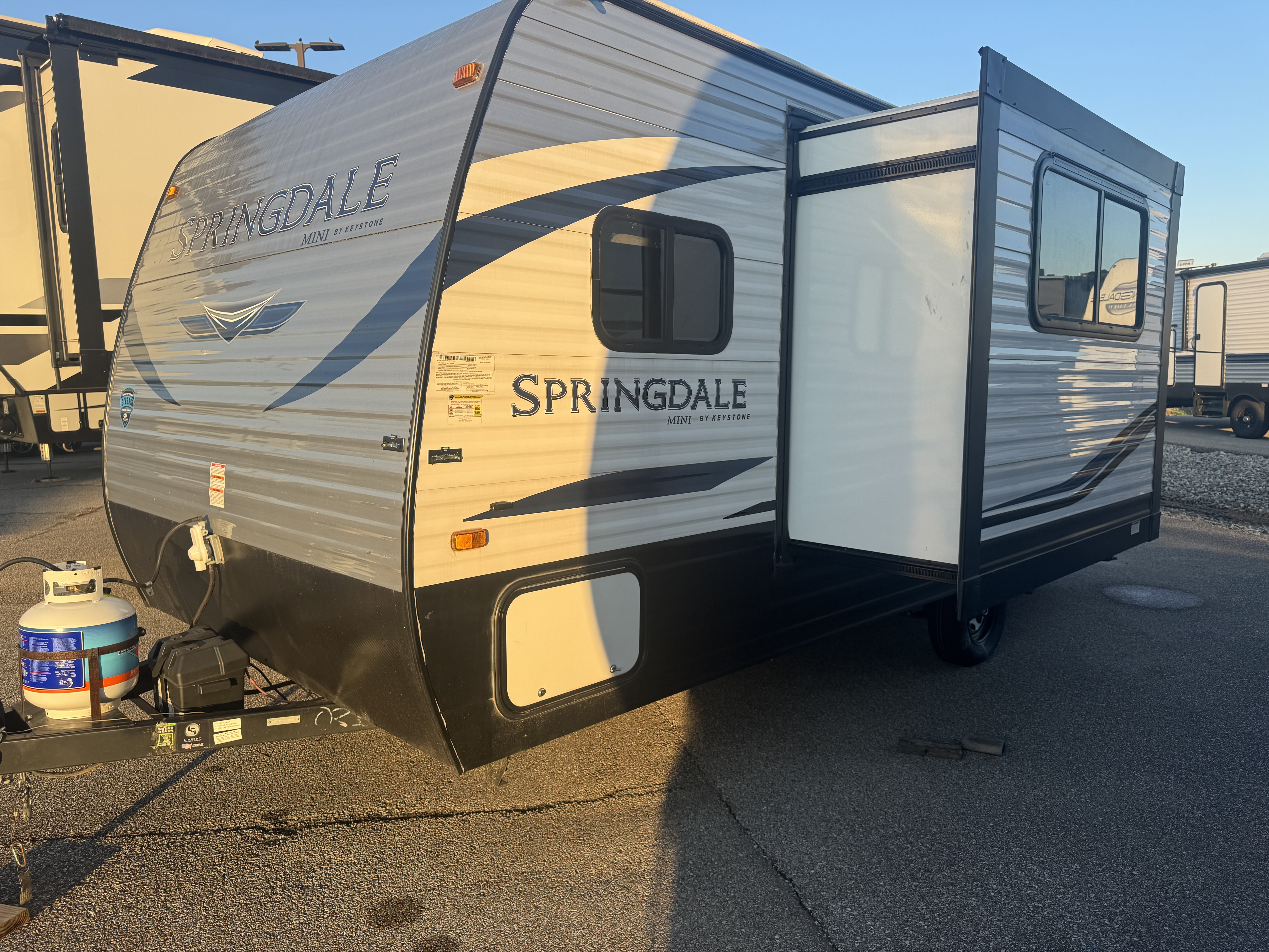 USED 2021 Keystone SPRINGDALE 1760BH - American RV