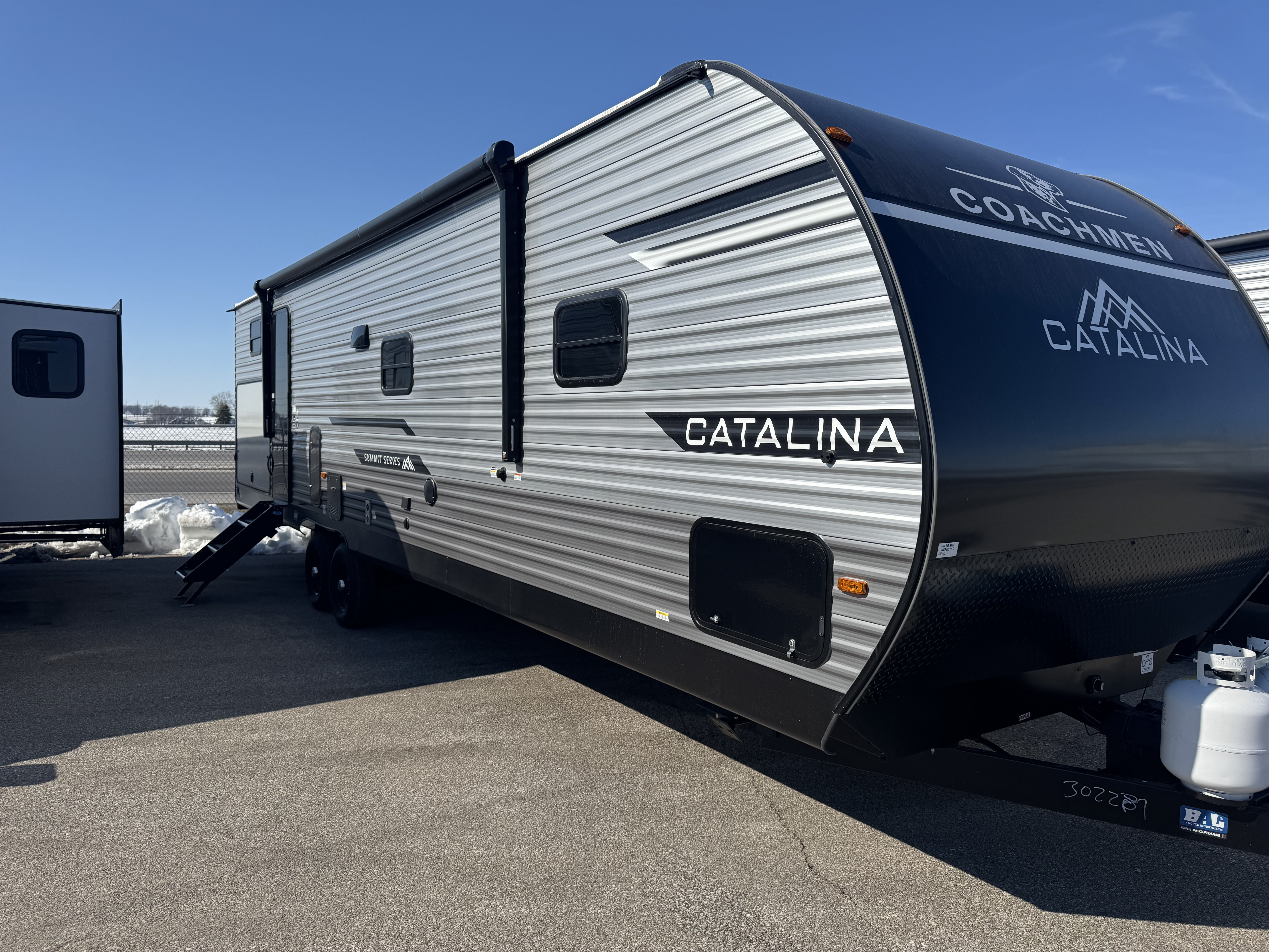 NEW 2026 Coachmen CATALINA 281QBUNK
