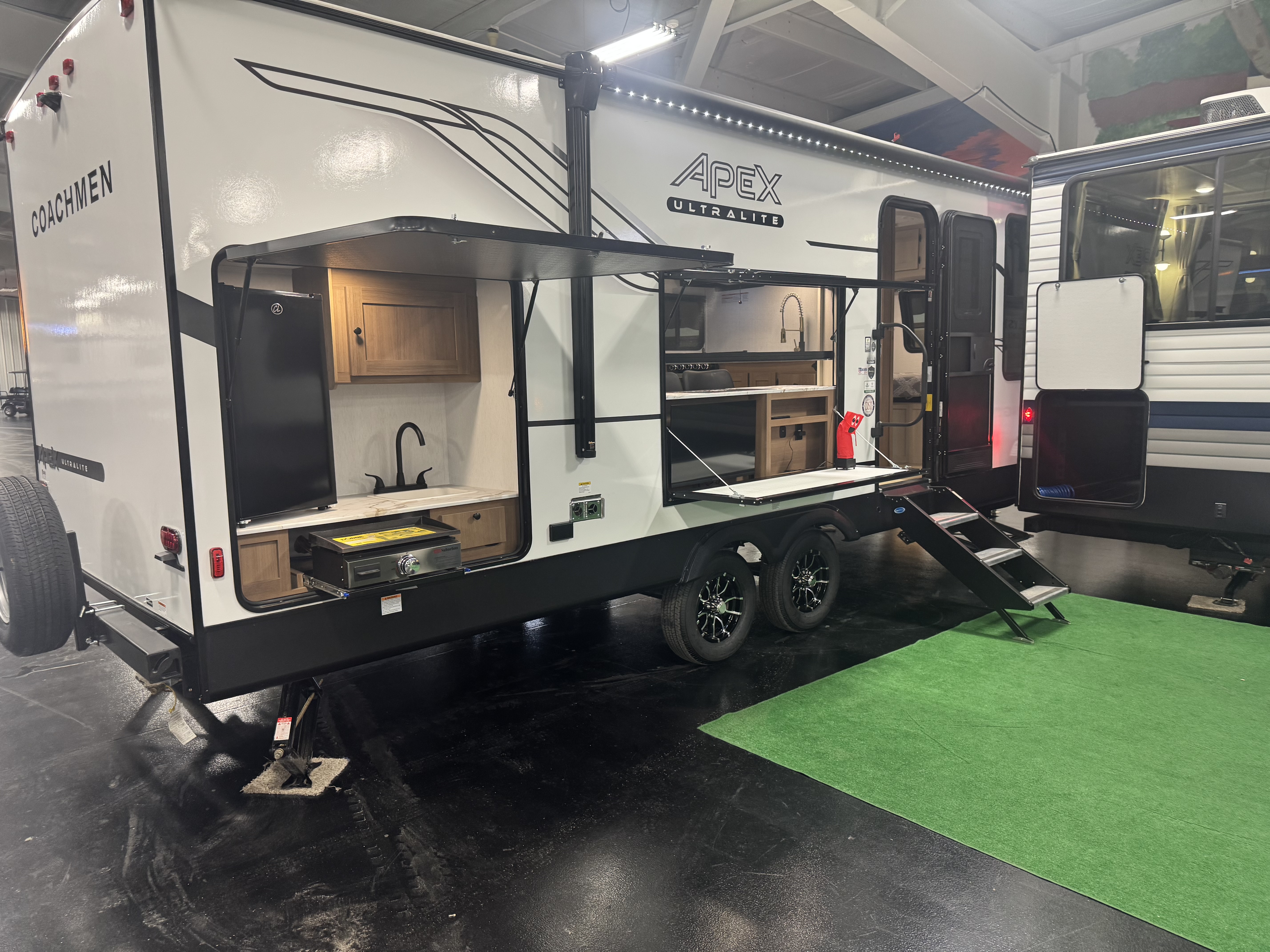 NEW 2026 Coachmen APEX 242BARV