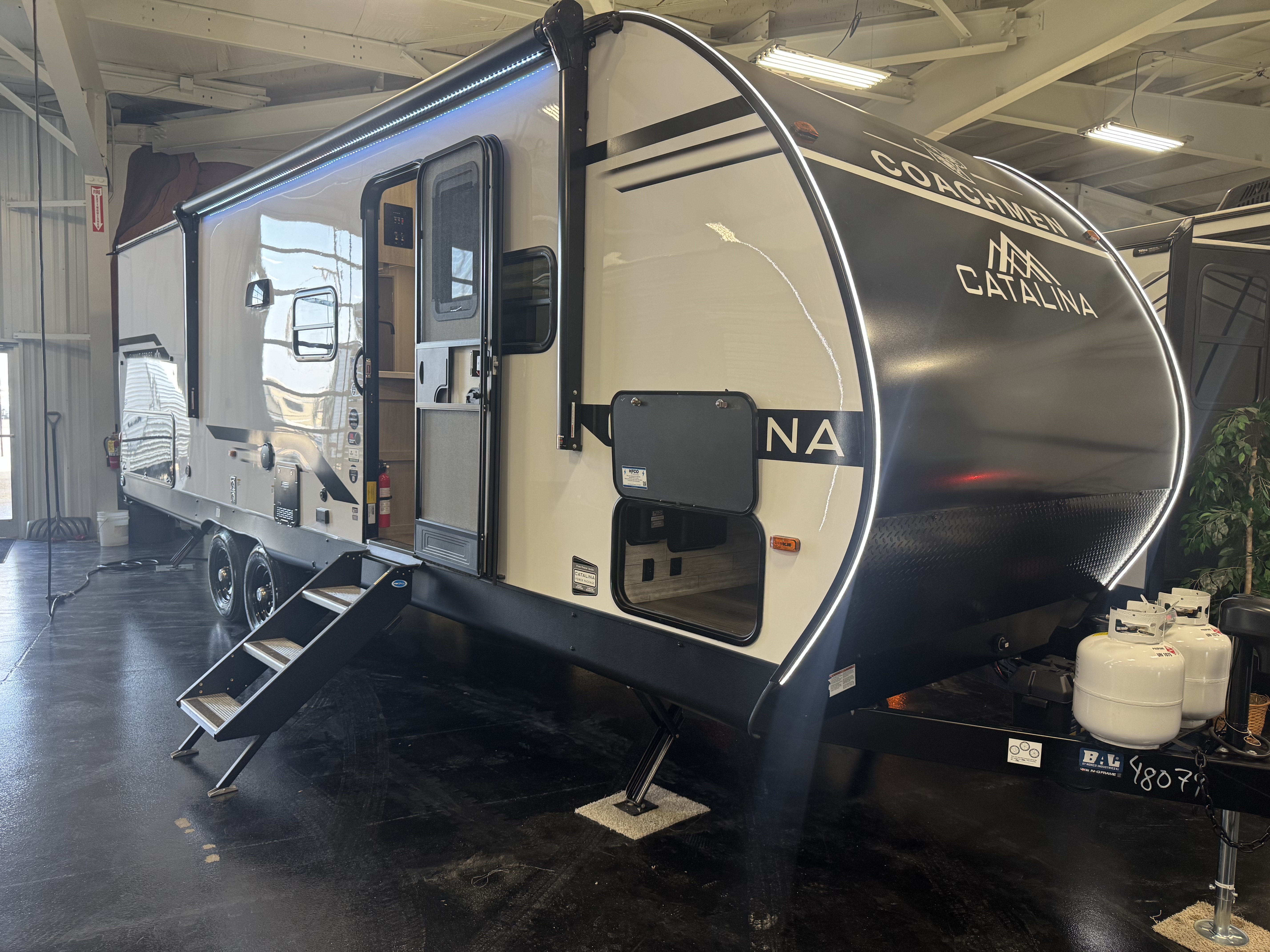 NEW 2026 Coachmen CATALINA SUMMIT 261BHS