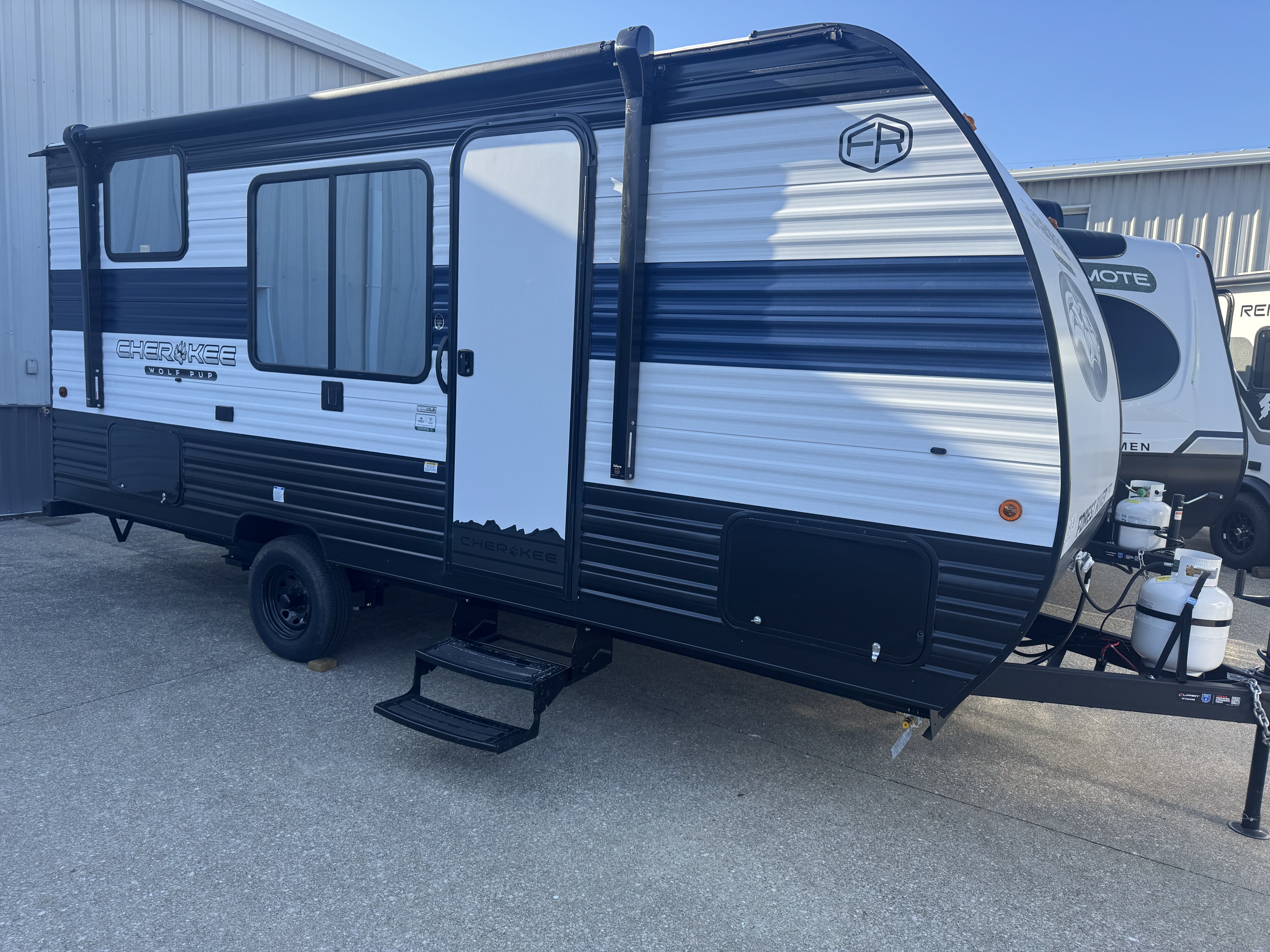 NEW 2026 Forest River CHEROKEE WOLF PUP 17LP - American RV