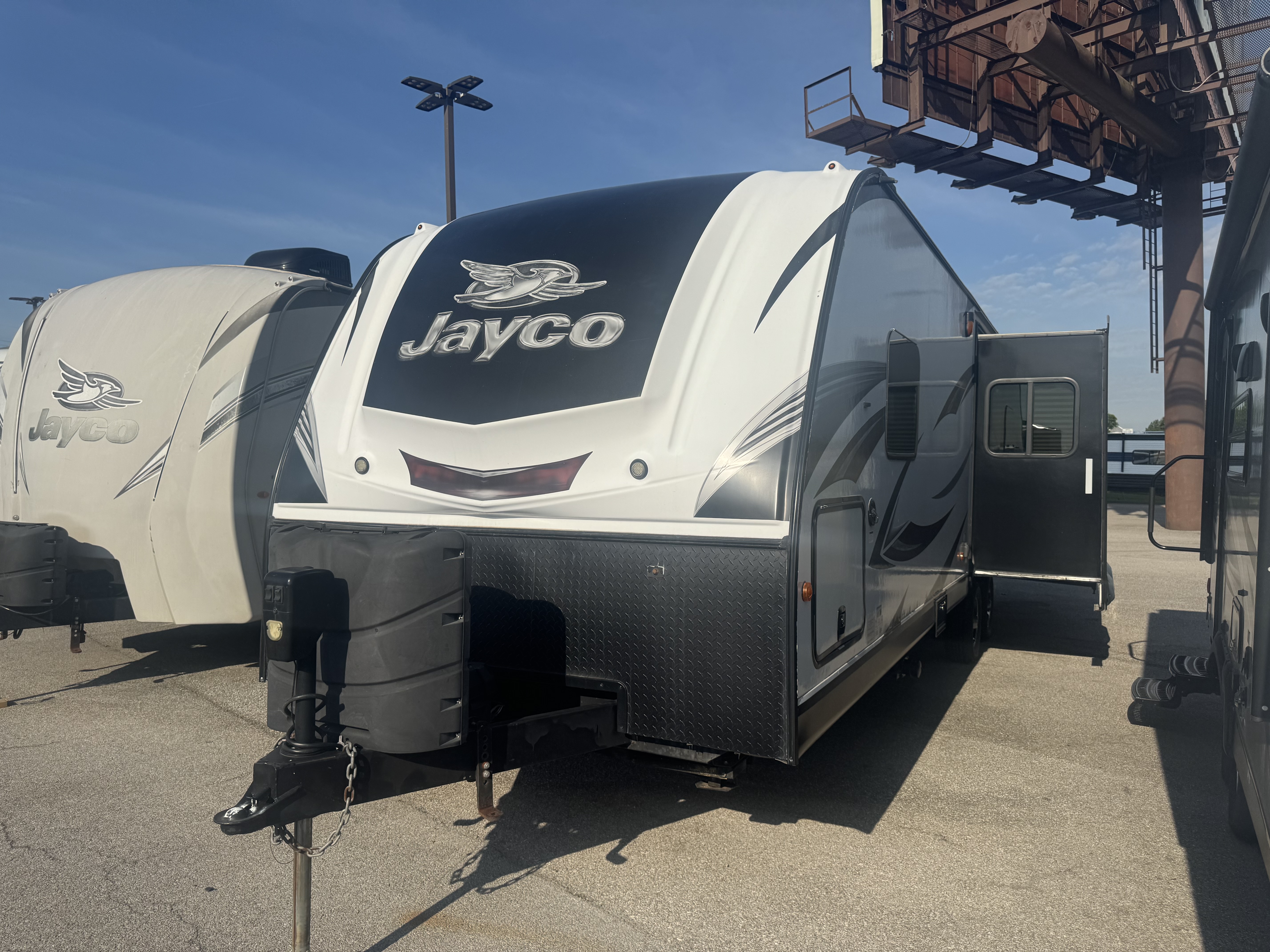 CONSIGNMENT 2017 Jayco WHITE HAWK 29REKS - American RV