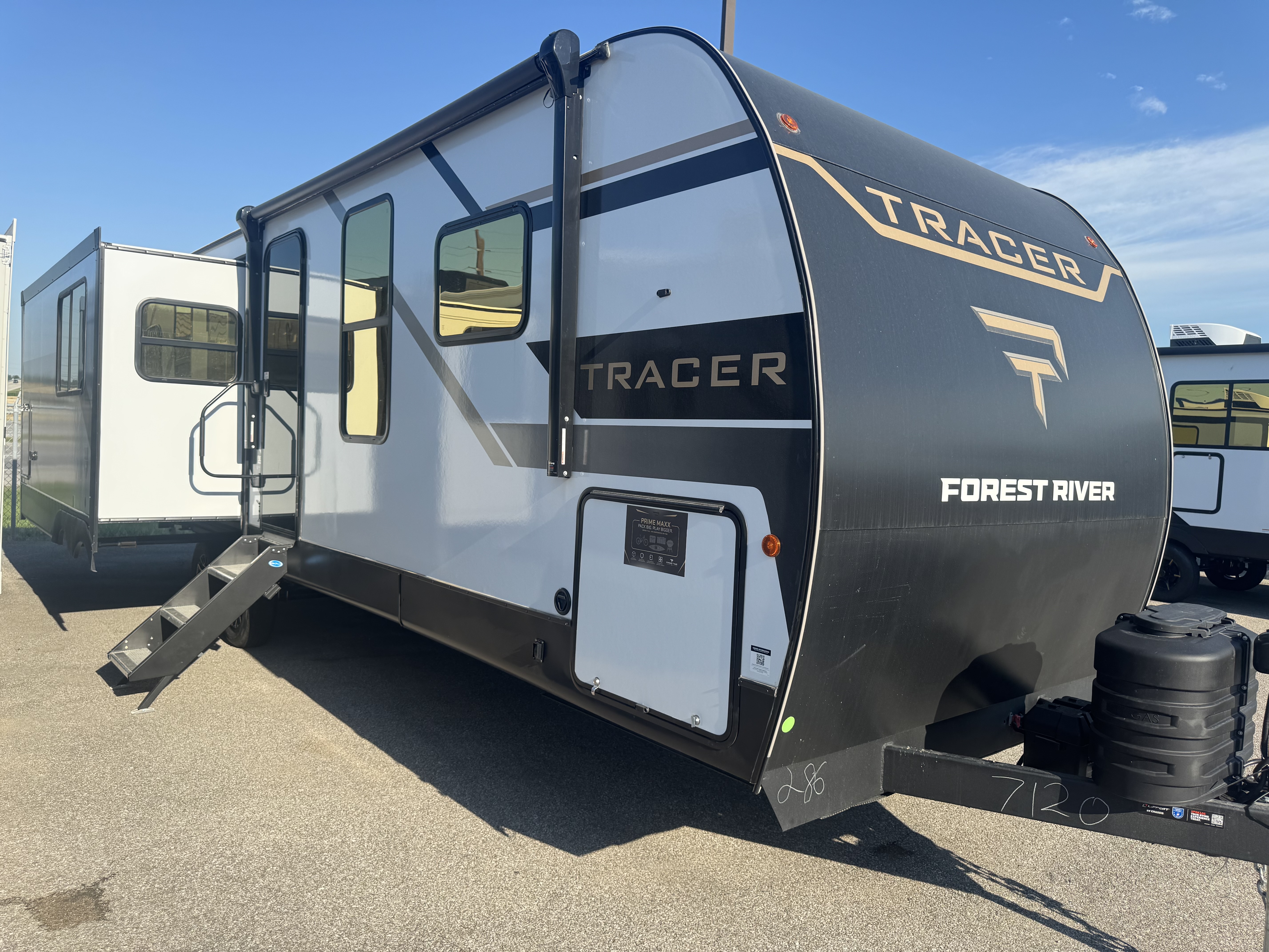 NEW 2026 Prime Time TRACER 286RL