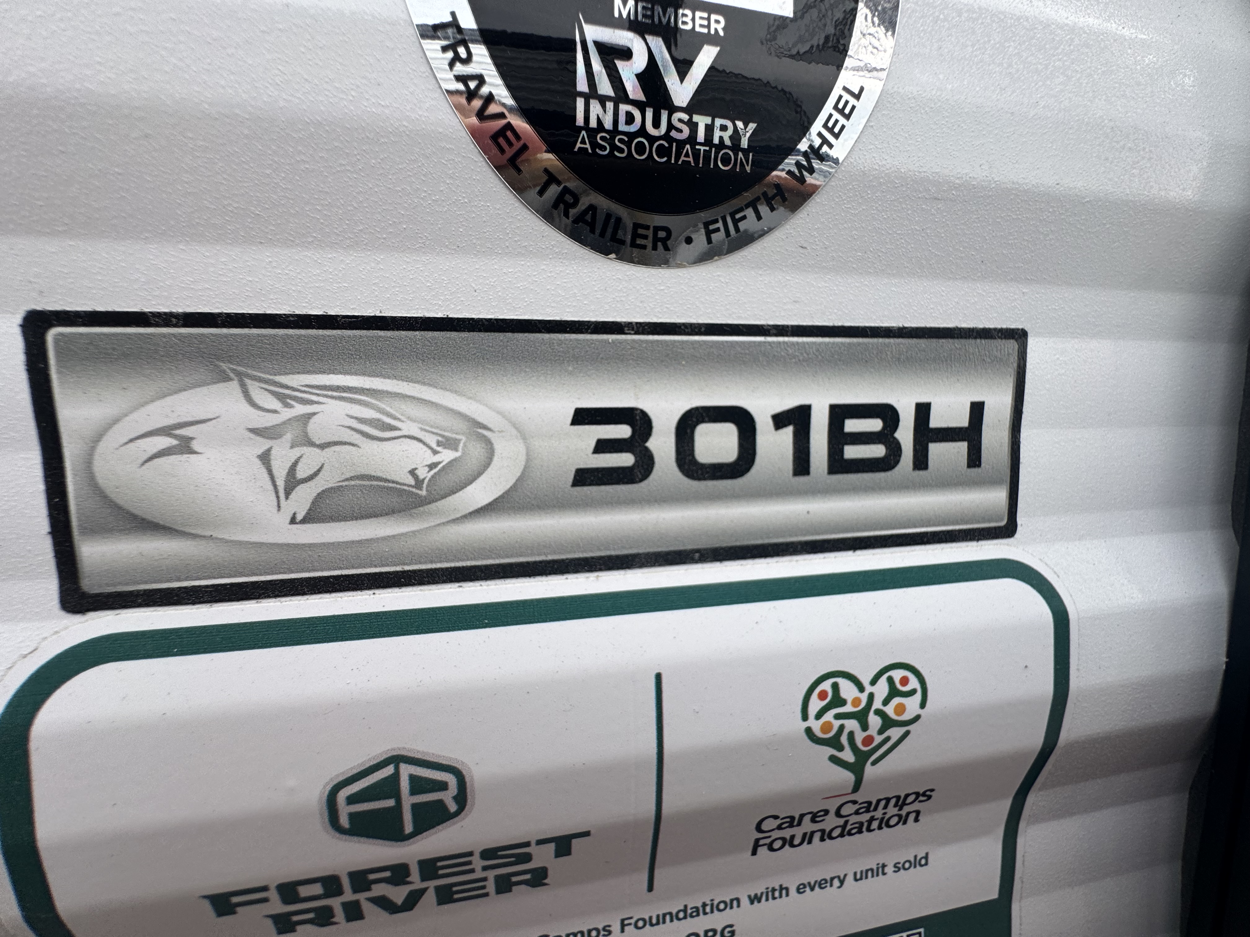 NEW 2027 Forest River CHEROKEE 301BH