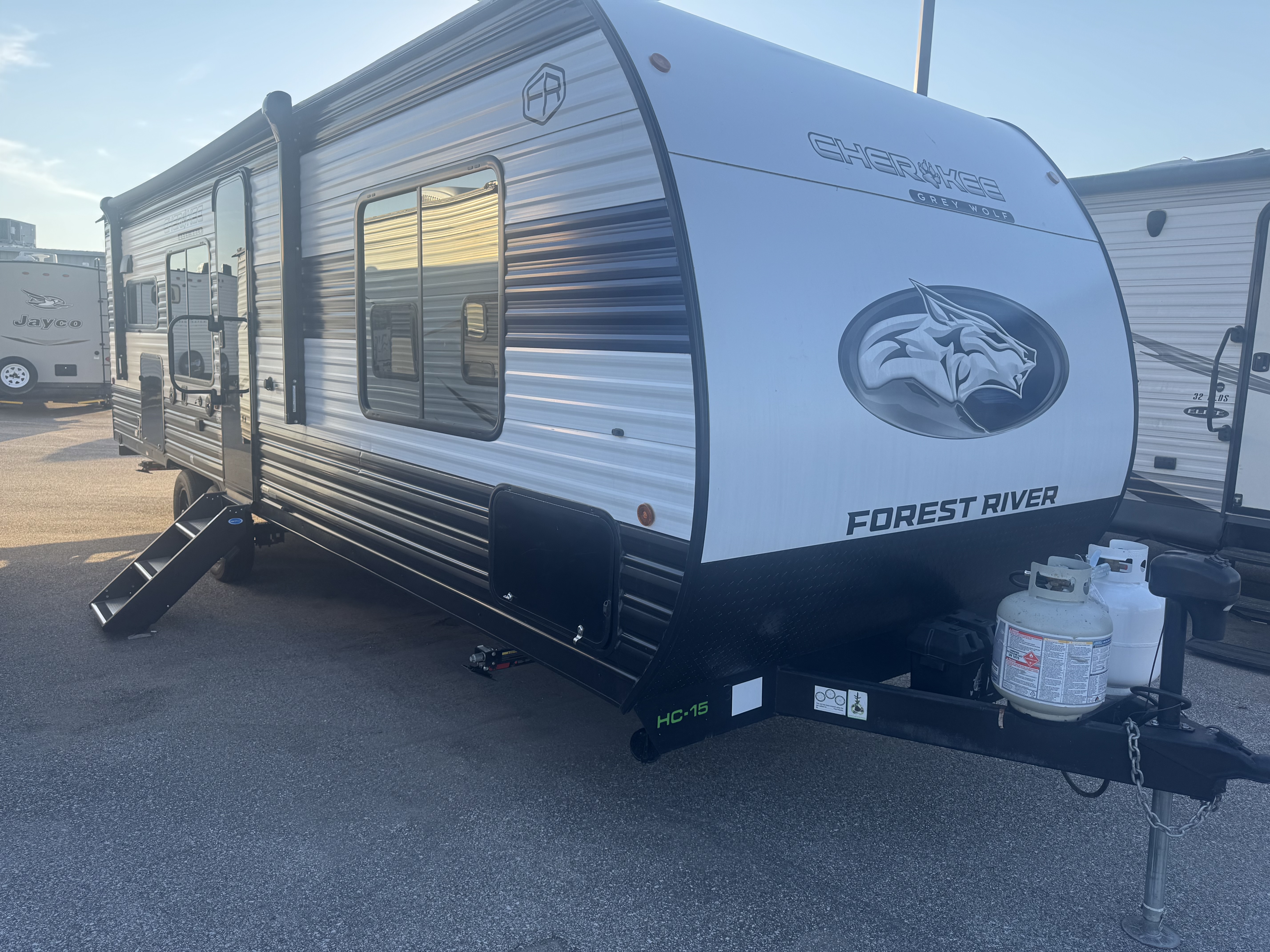 USED 2025 Forest River CHEROKEE GREY WOLF 26SS
