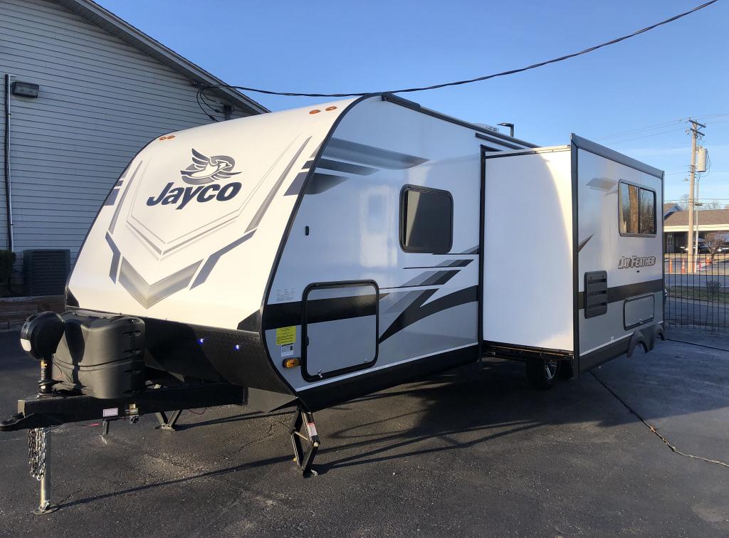 NEW 2022 Jayco Jay Feather 24BH Hazelwood, MO