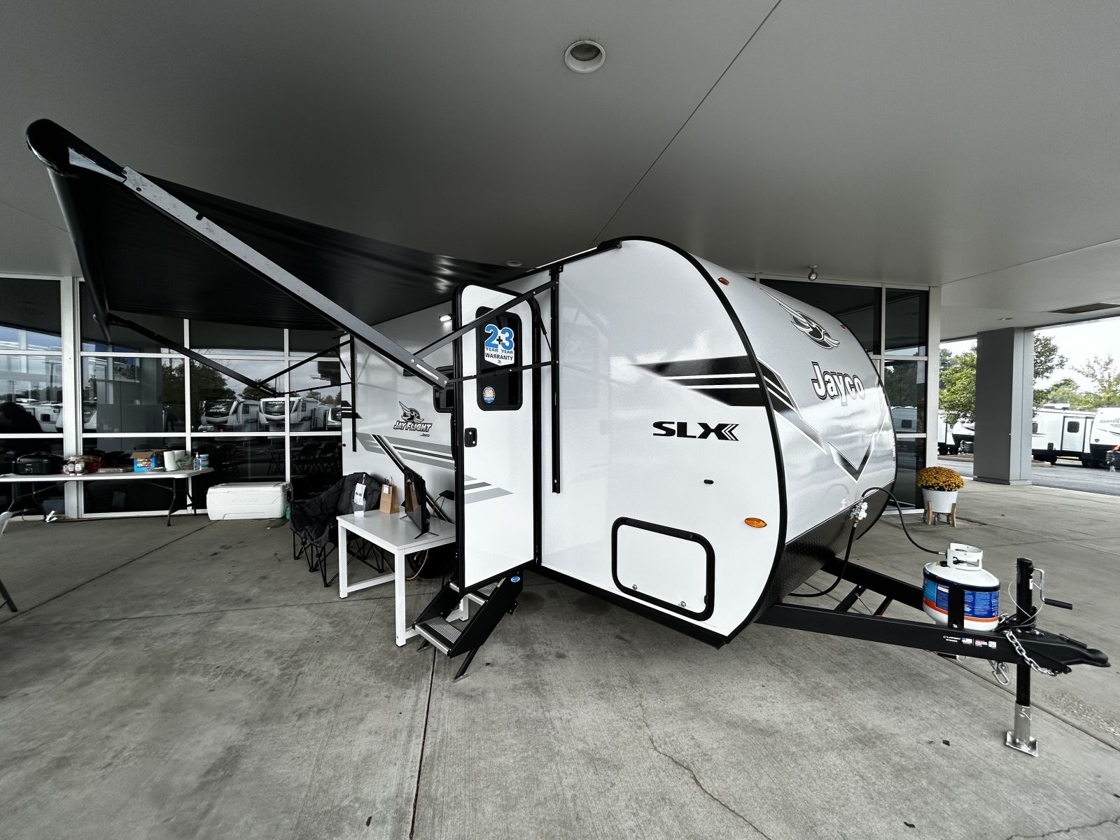 2026 Jayco Jay Flight SLX 175BH - Apache Village RV Center