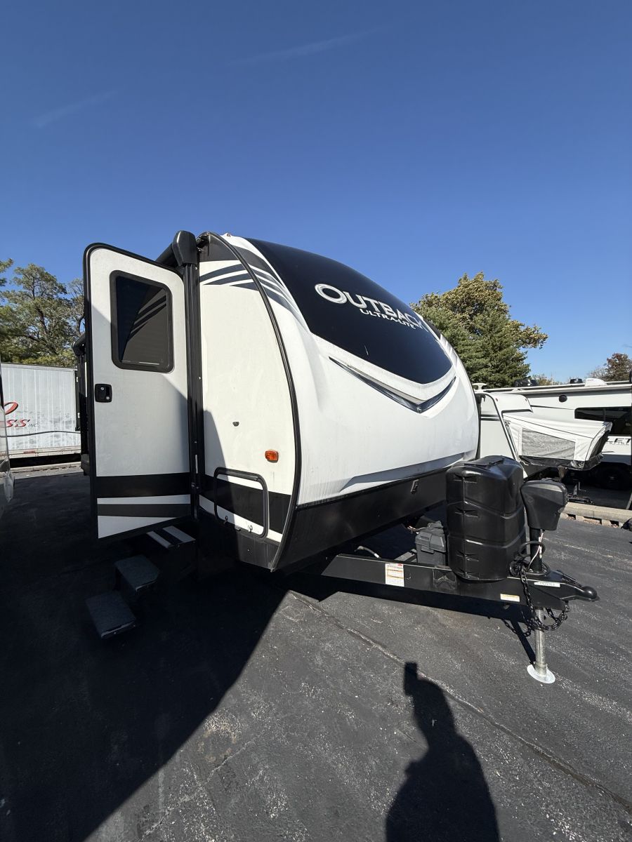 2021 Keystone Outback 210URS - Apache Village RV Center