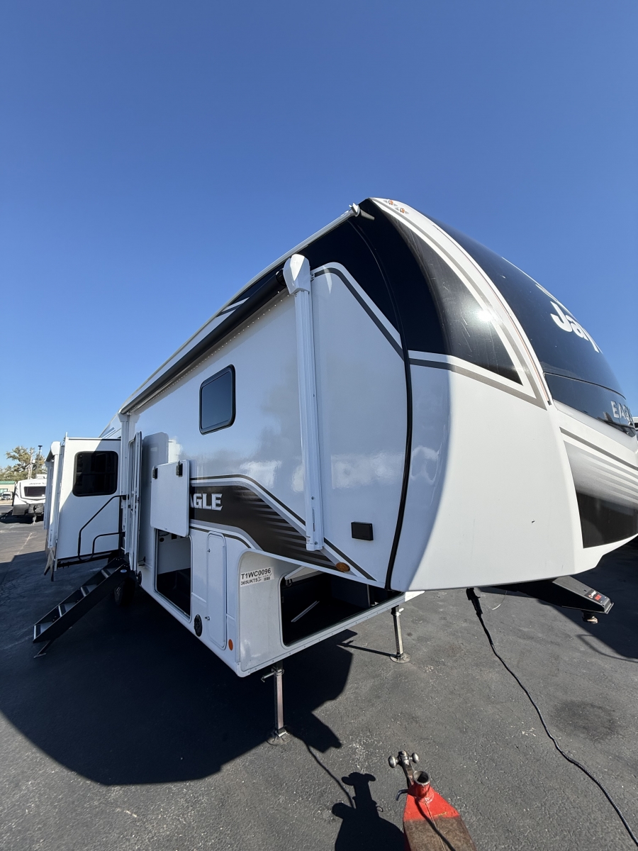2026 Jayco Eagle 365UKTS - Apache Village RV Center