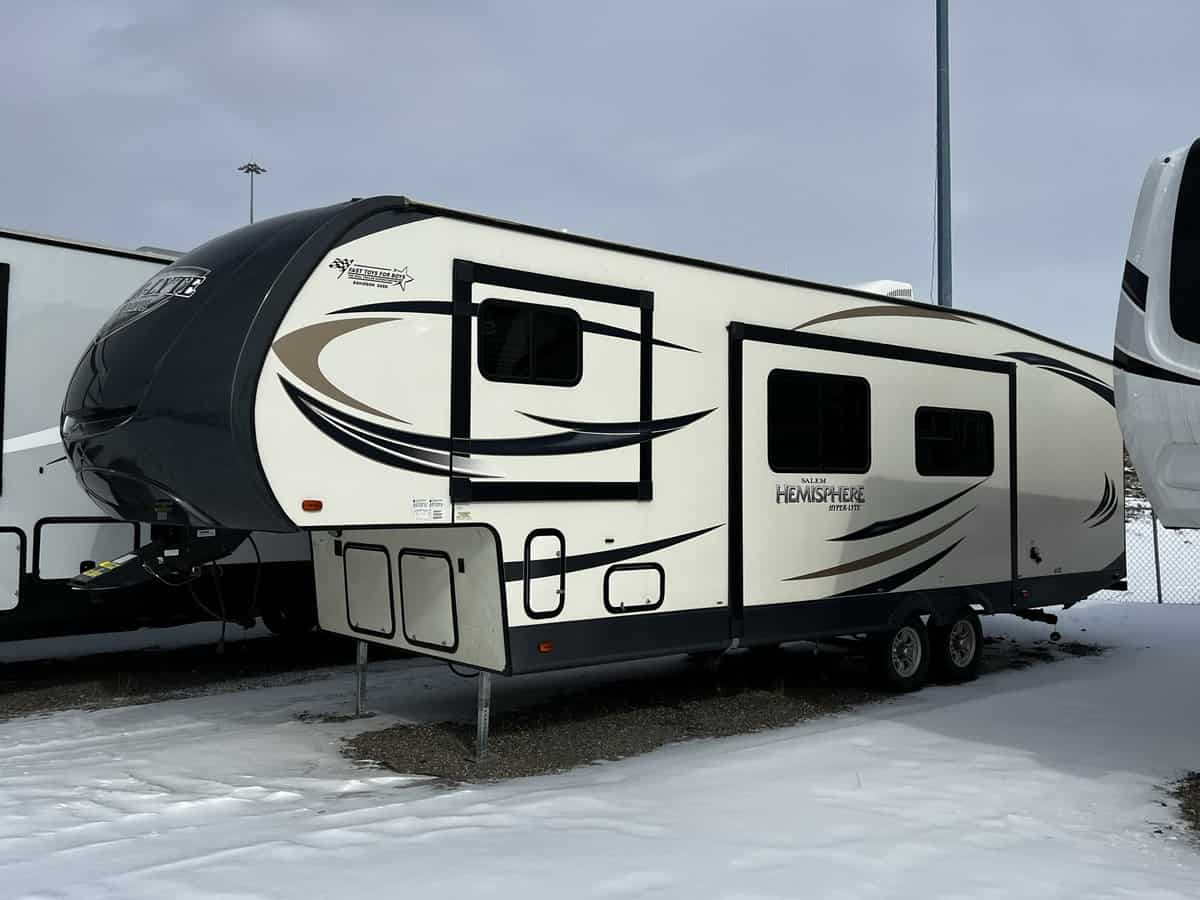USED 2018 Forest River SALEM HEMISPHERE 28BHHL