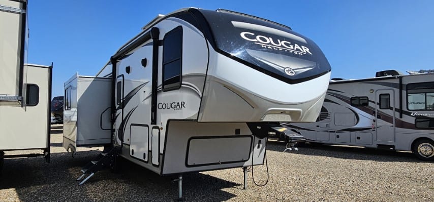 USED 2023 Keystone COUGAR 27 SGS