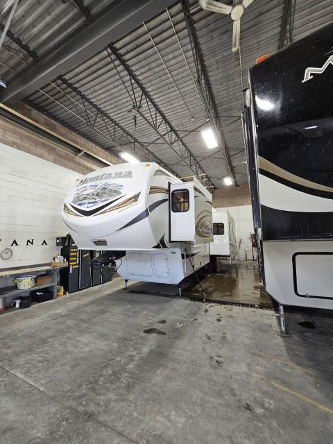USED 2013 Keystone Rv MONTANA 3150 RL