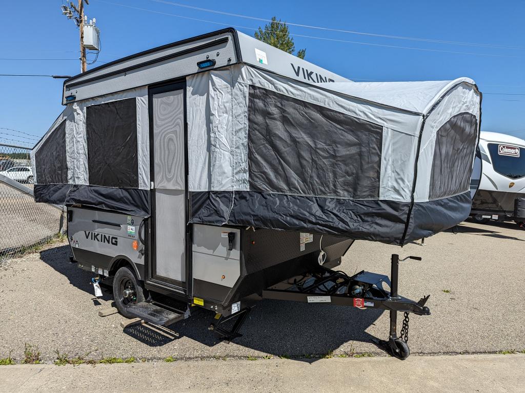 NEW 2022 FOREST RIVER VIKING 1706 XLS