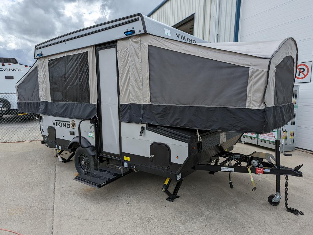 NEW 2022 FOREST RIVER VIKING 2108 ST