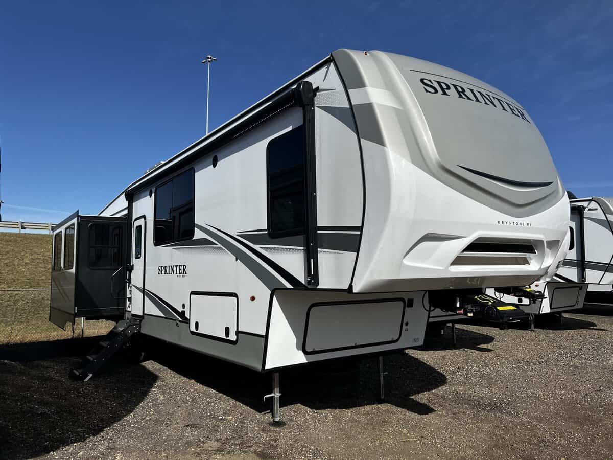 NEW 2023 Keystone SPRINTER 3590 FWLFT
