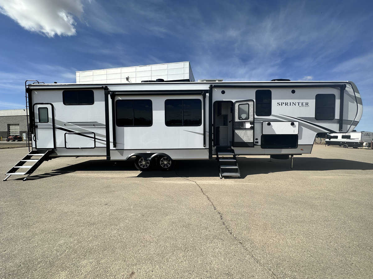 NEW 2023 Keystone SPRINTER 3900 FWDBL