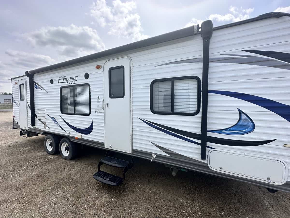 USED 2014 Forest River SALEM CRUISE LIGHT 281BHXL