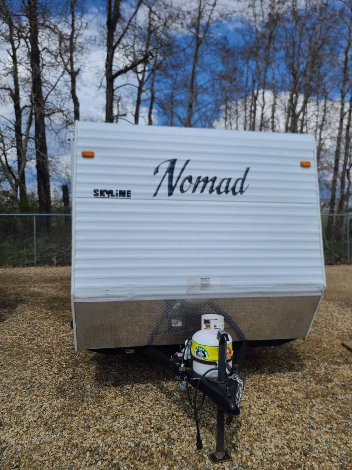 USED 2011 Skyline NOMAD 186