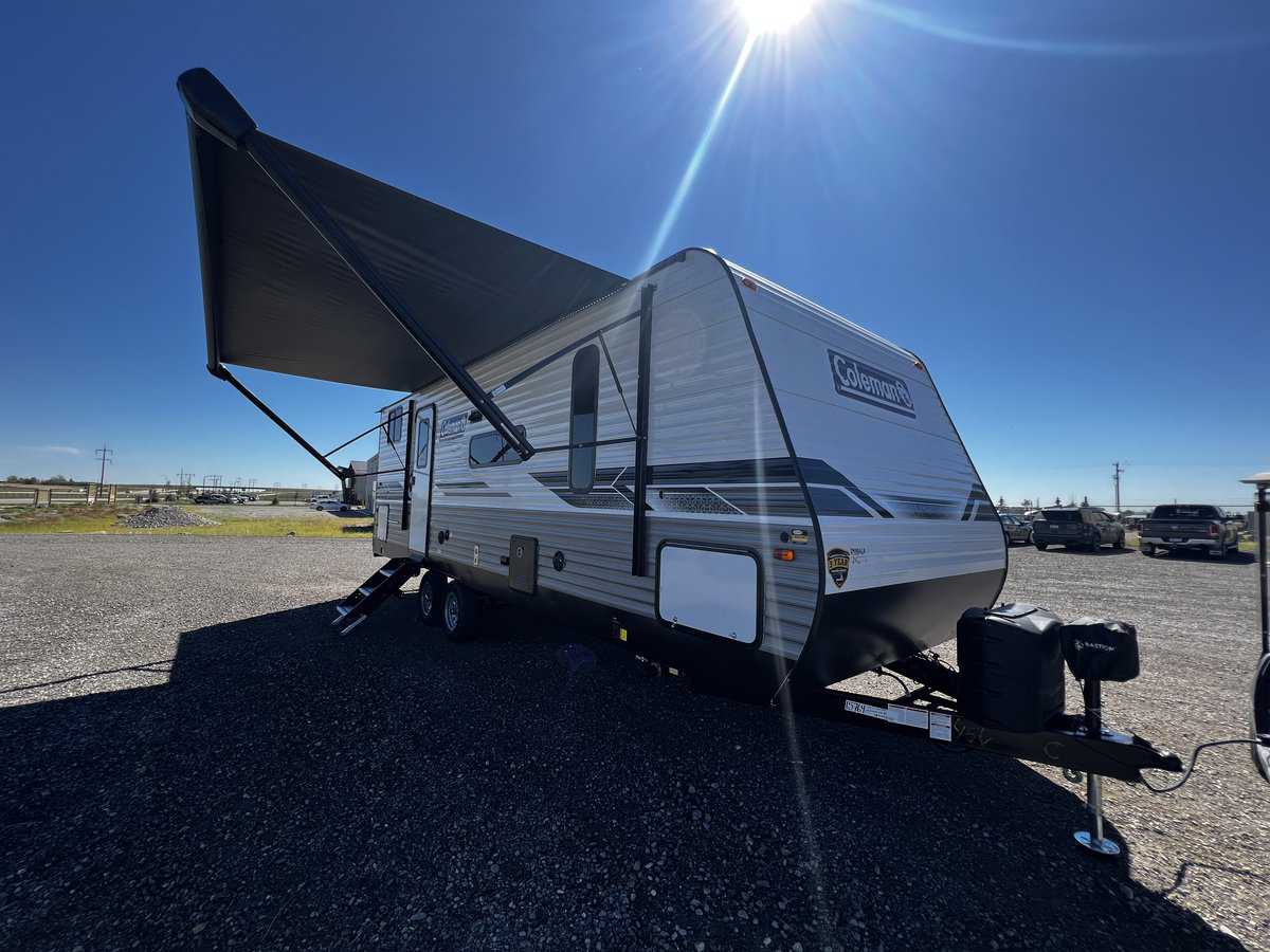 NEW 2024 Dutchmen COLEMAN LANTERN 242 BH