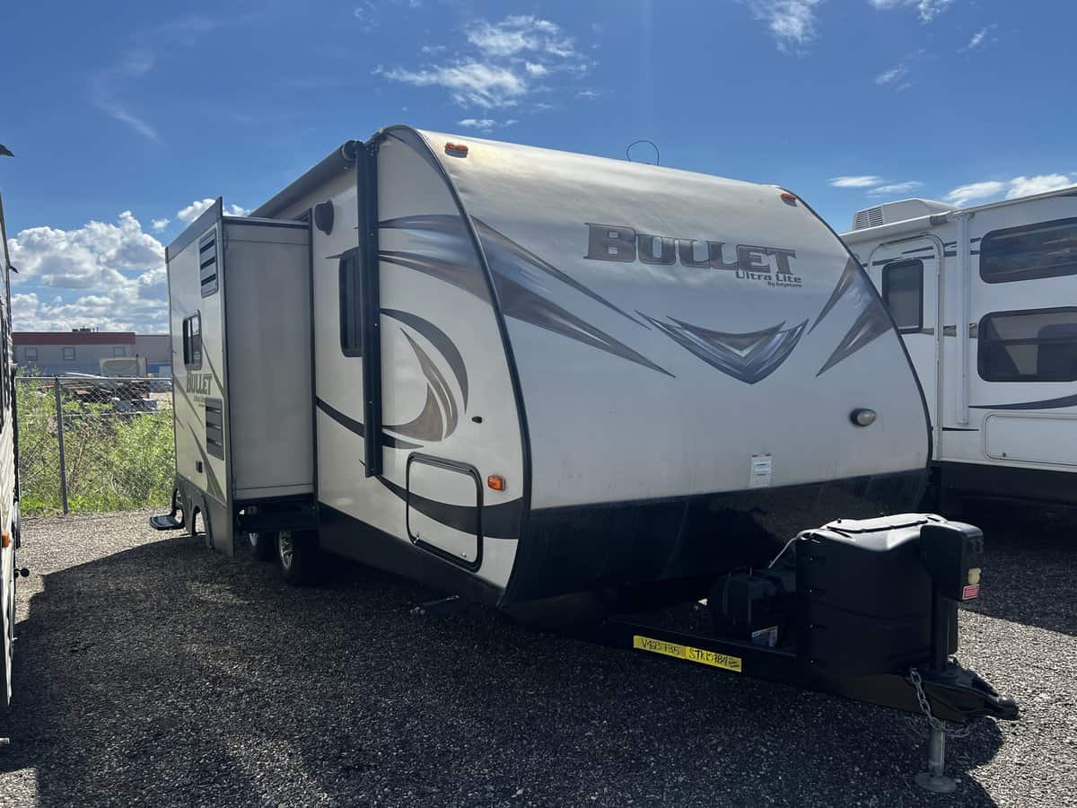 USED 2015 Keystone BULLET 220 RBI