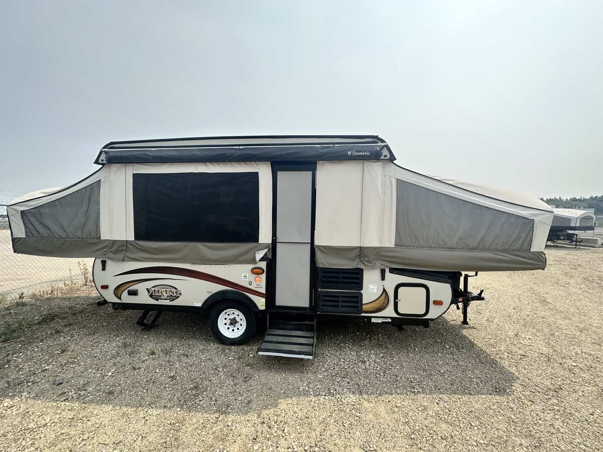 USED 2013 Forest River VIKING 2308ST