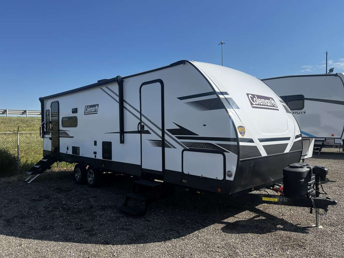 NEW 2024 Dutchmen COLEMAN LIGHT 2715 RL