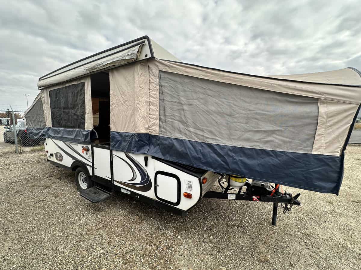 USED 2017 Forest River VIKING 2405STSS