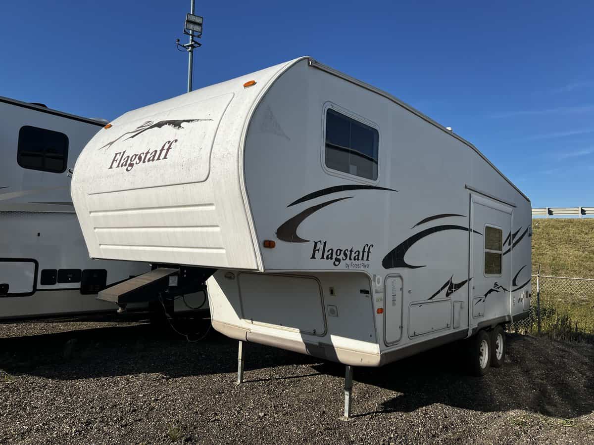 USED 2006 Forest River FLAGSTAFF 8524 CBS
