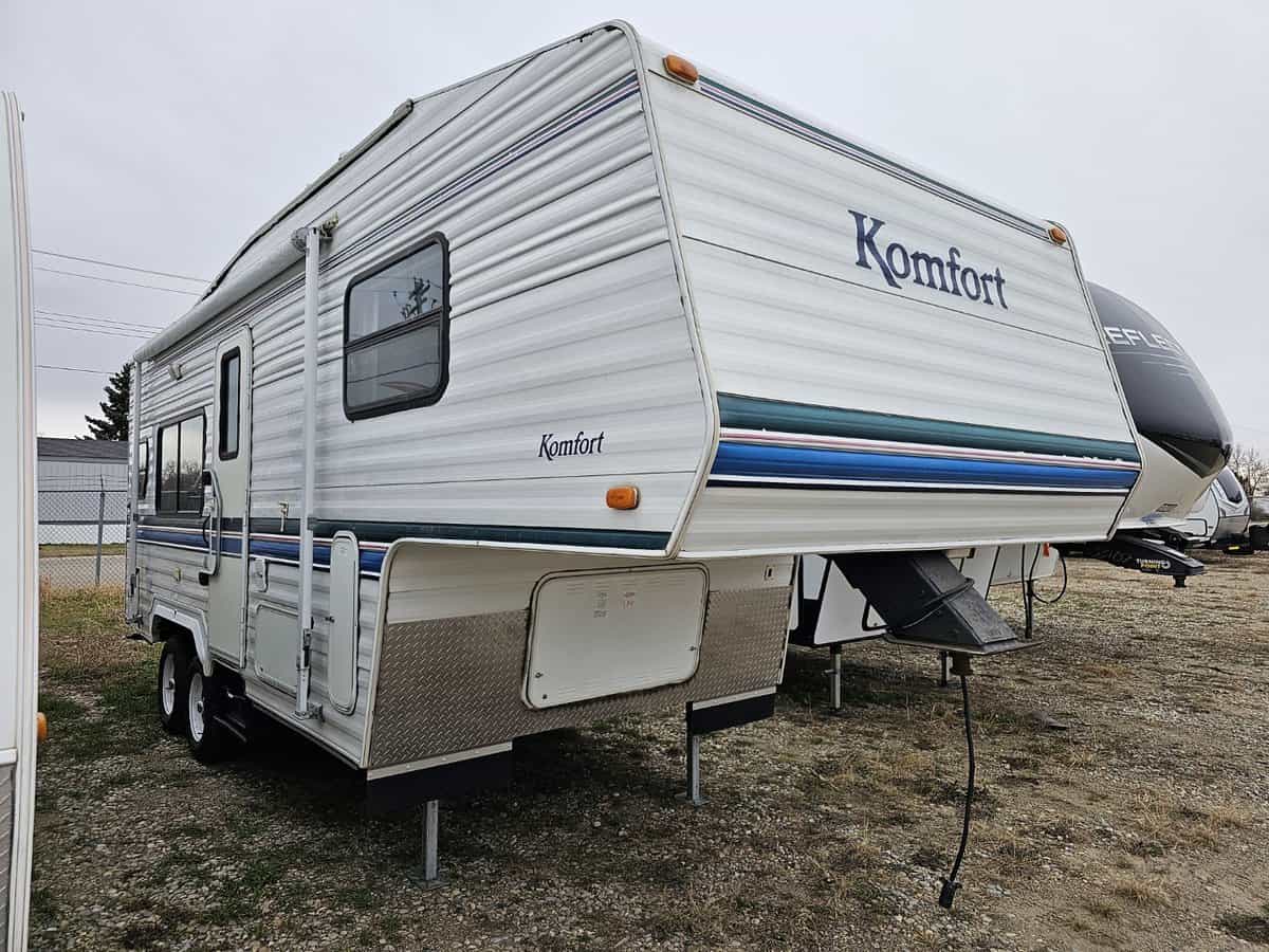 USED 1999 Komfort M-23 F 3821 A
