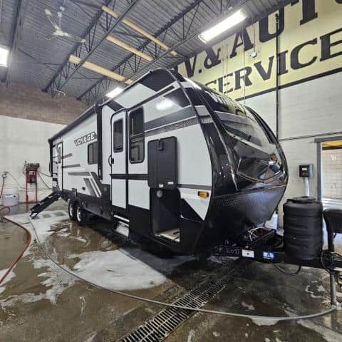 NEW 2024 Winnebago VOYAGE 2831 RB