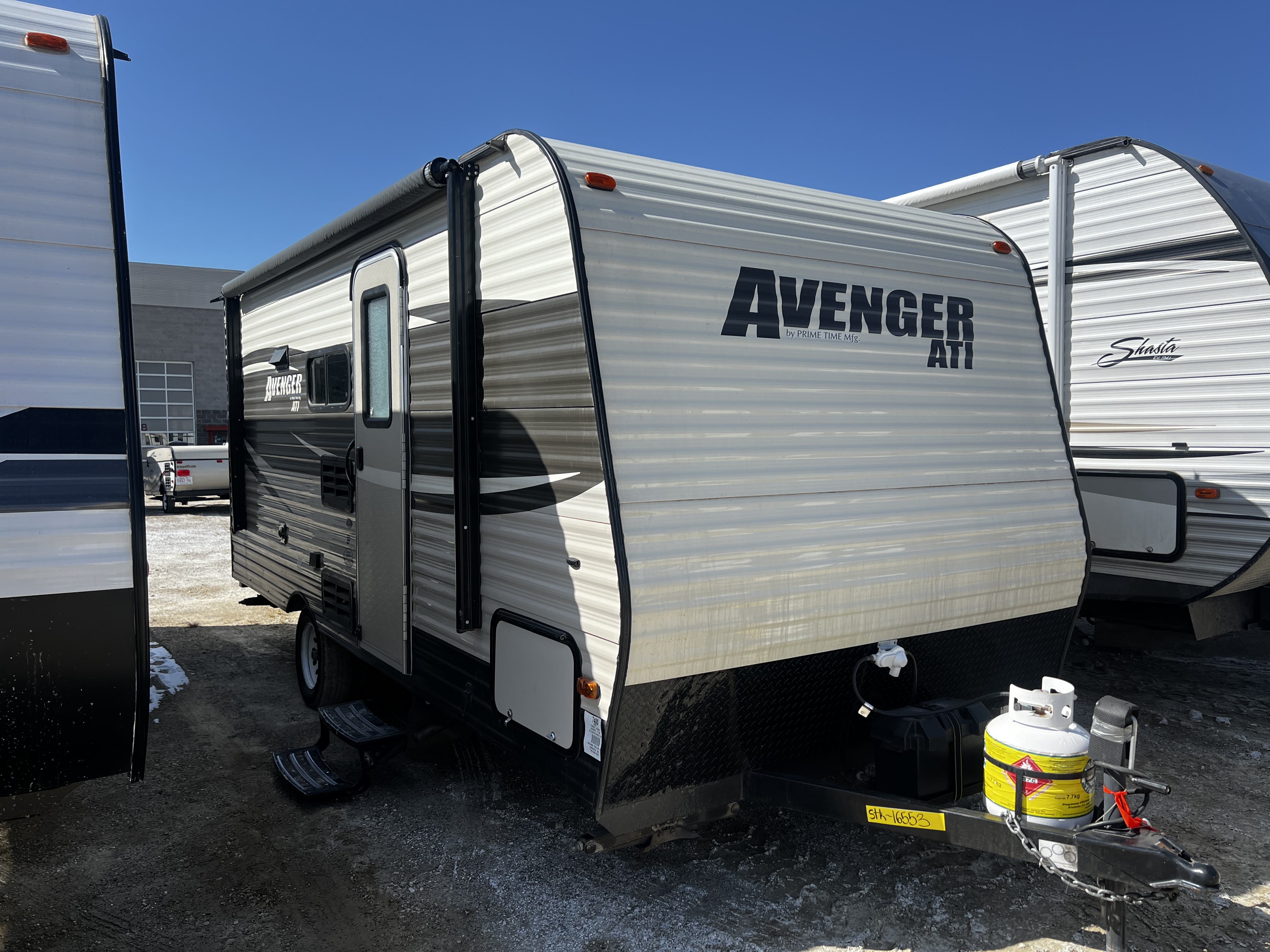 USED 2018 Forest River AVENGER 17 BH