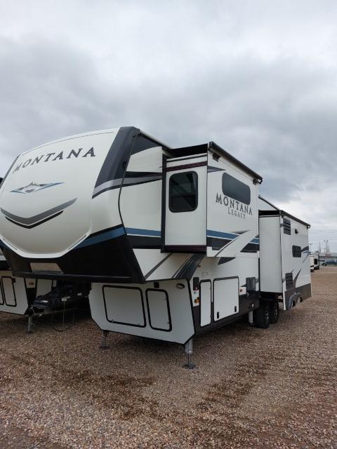 Used 2021 Keystone MONTANA 3121 RL (L)