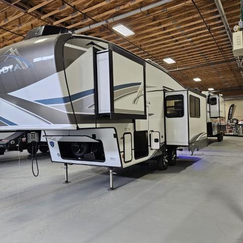 NEW 2024 Keystone ARCADIA 242 SLMD