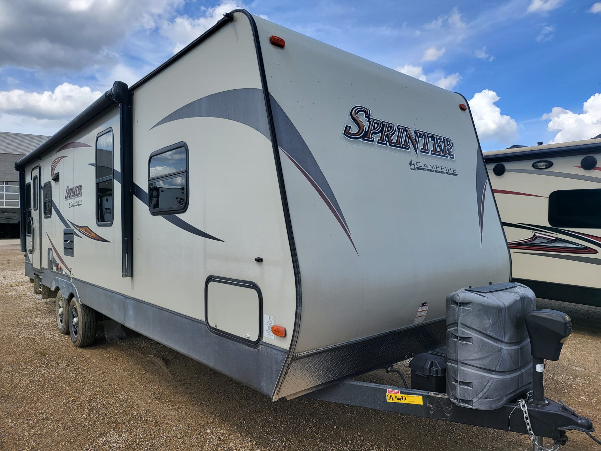 Used 2016 Keystone SPRINTER 27RL