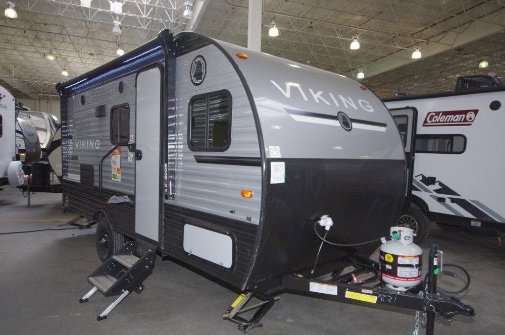 NEW 2022 FOREST RIVER VIKING 17 BH